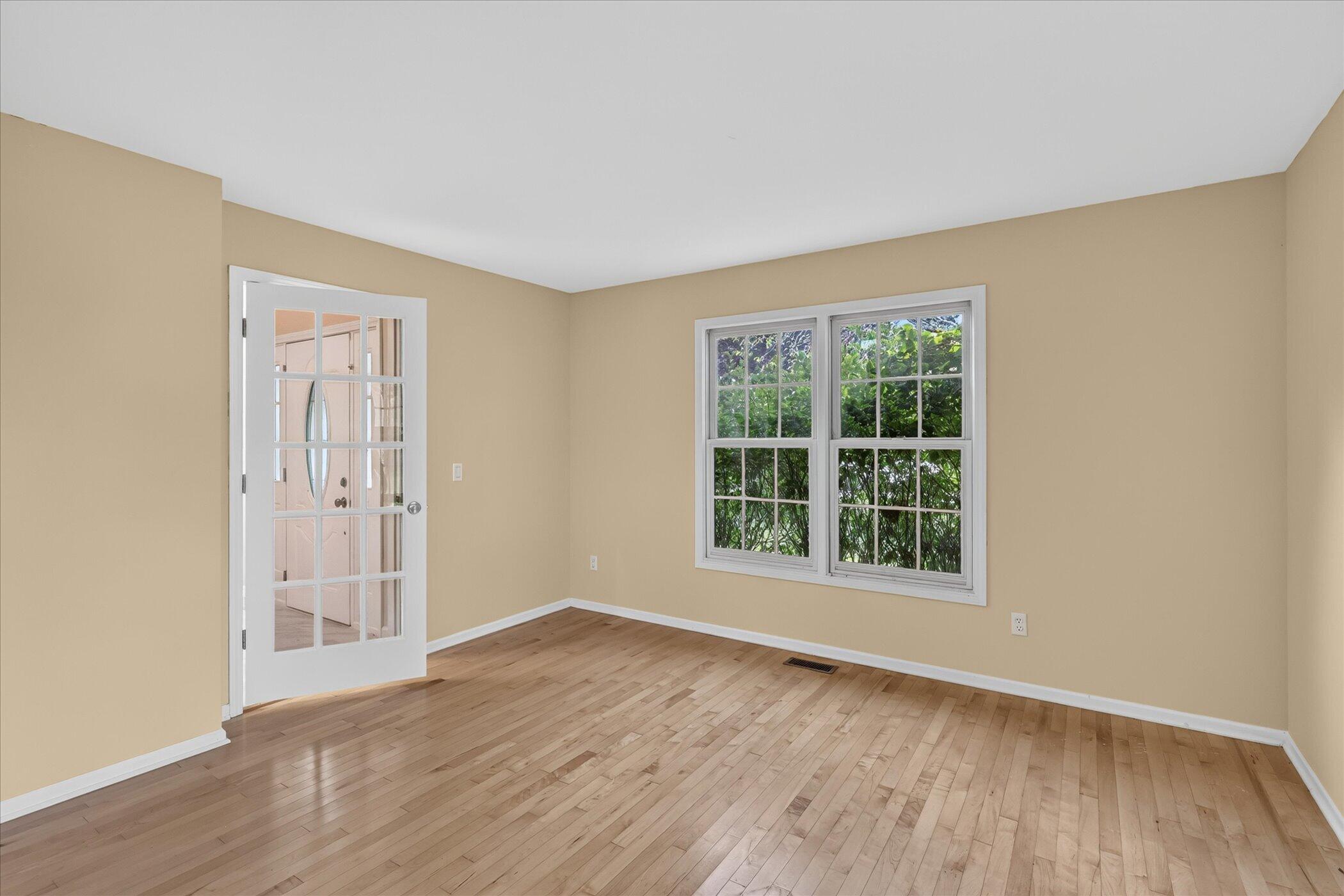 7521 Mac Arthur Lane Property Photo 18
