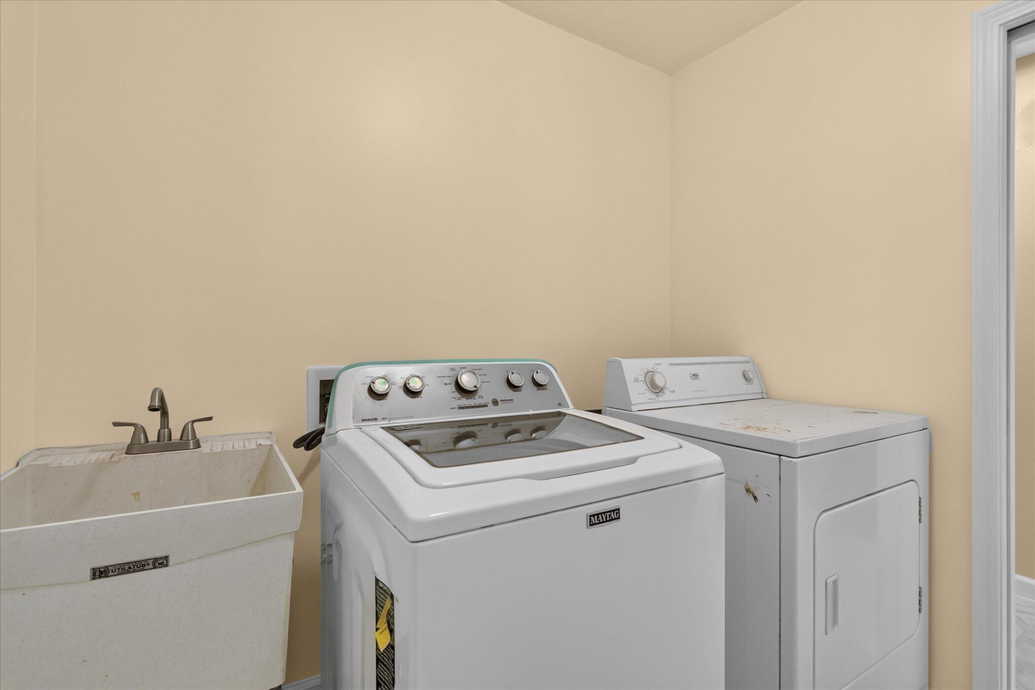 7521 Mac Arthur Lane Property Photo 22