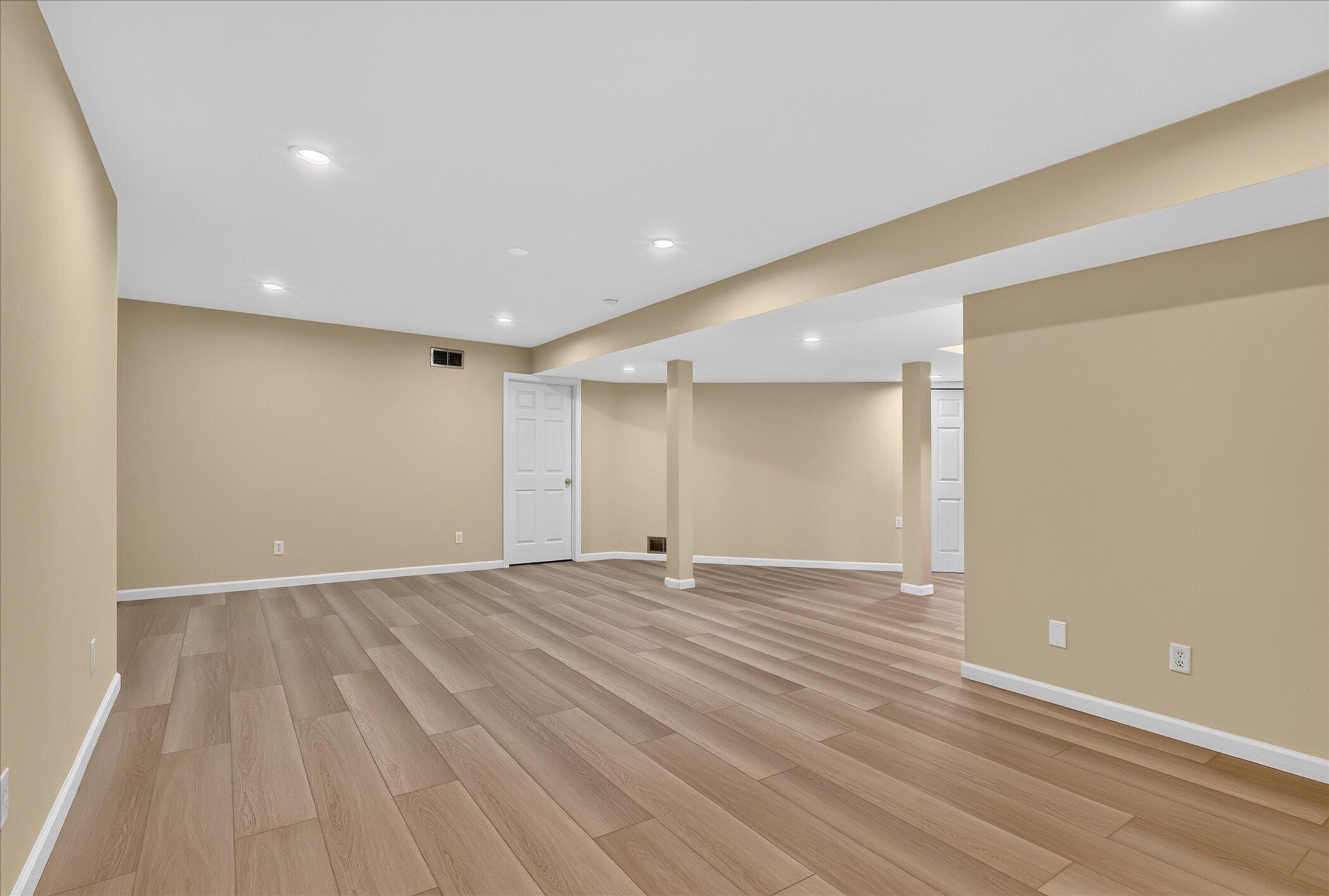 7521 Mac Arthur Lane Property Photo 36