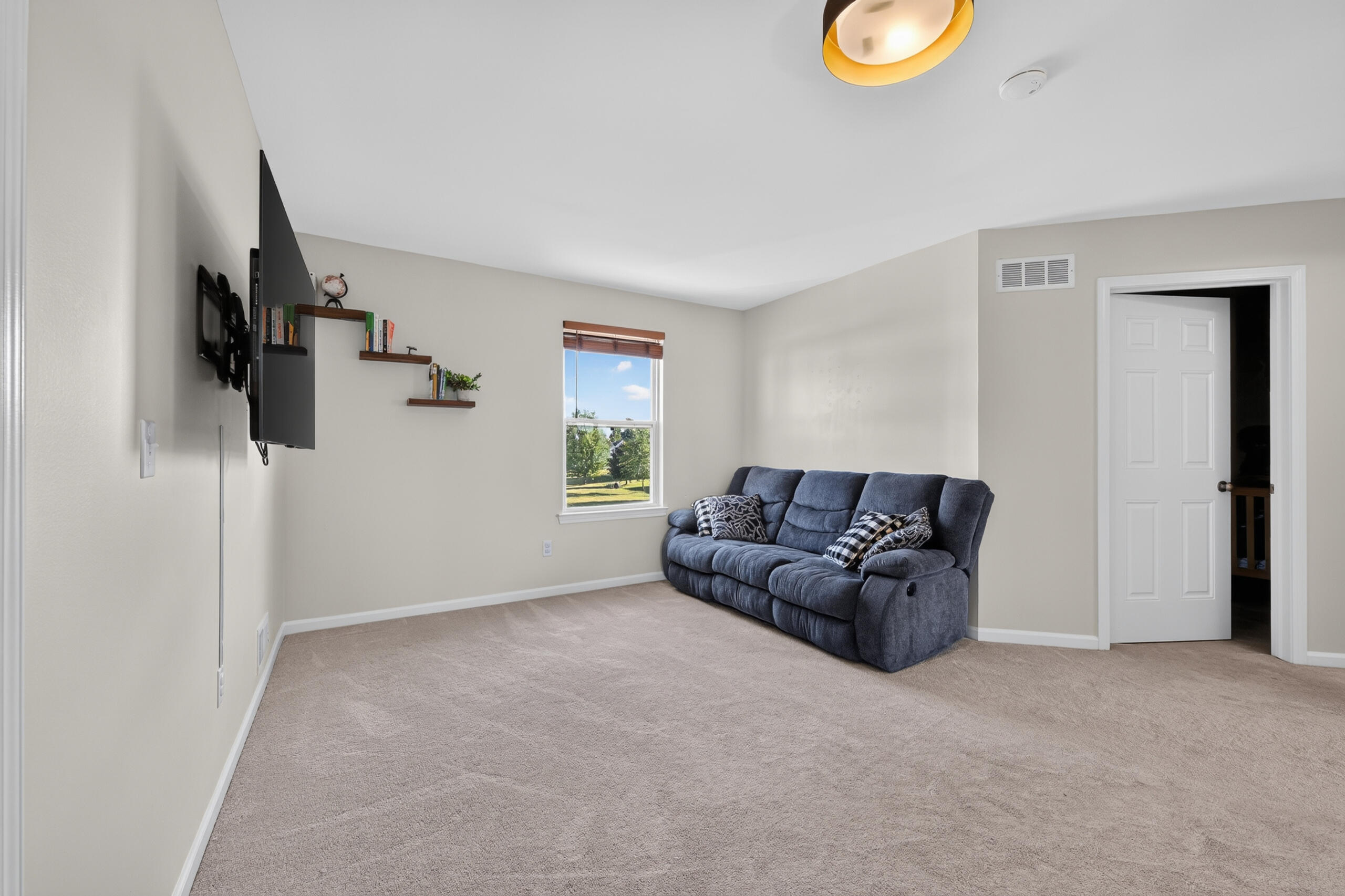 9168 Parkland Drive Property Photo 27