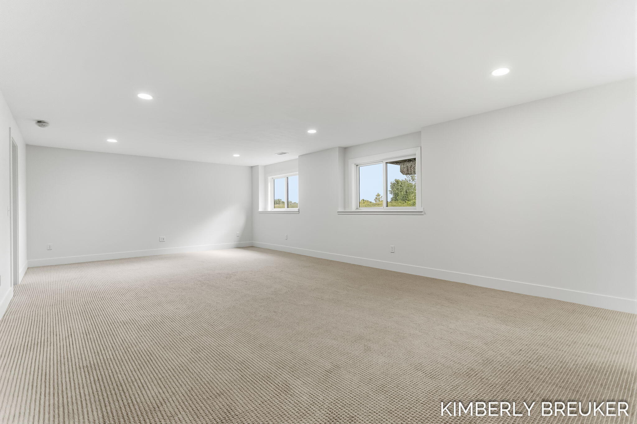 11802 Everett Avenue Property Photo 45