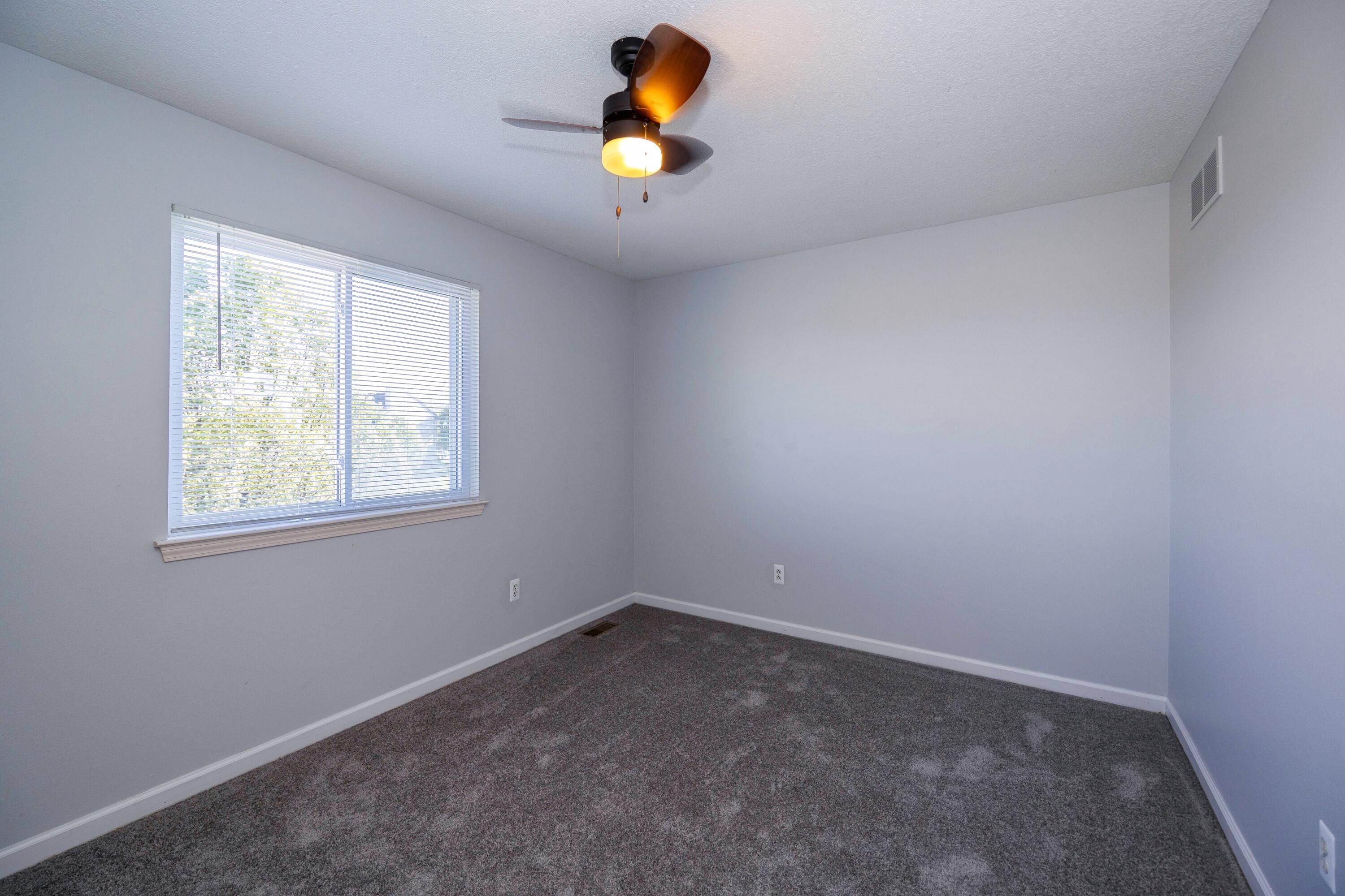 7798 Greene Farm Drive Property Photo 7
