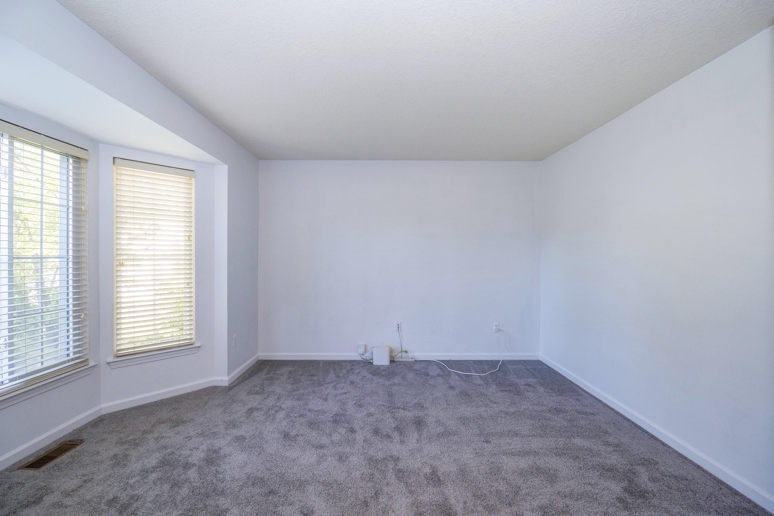 7798 Greene Farm Drive Property Photo 13