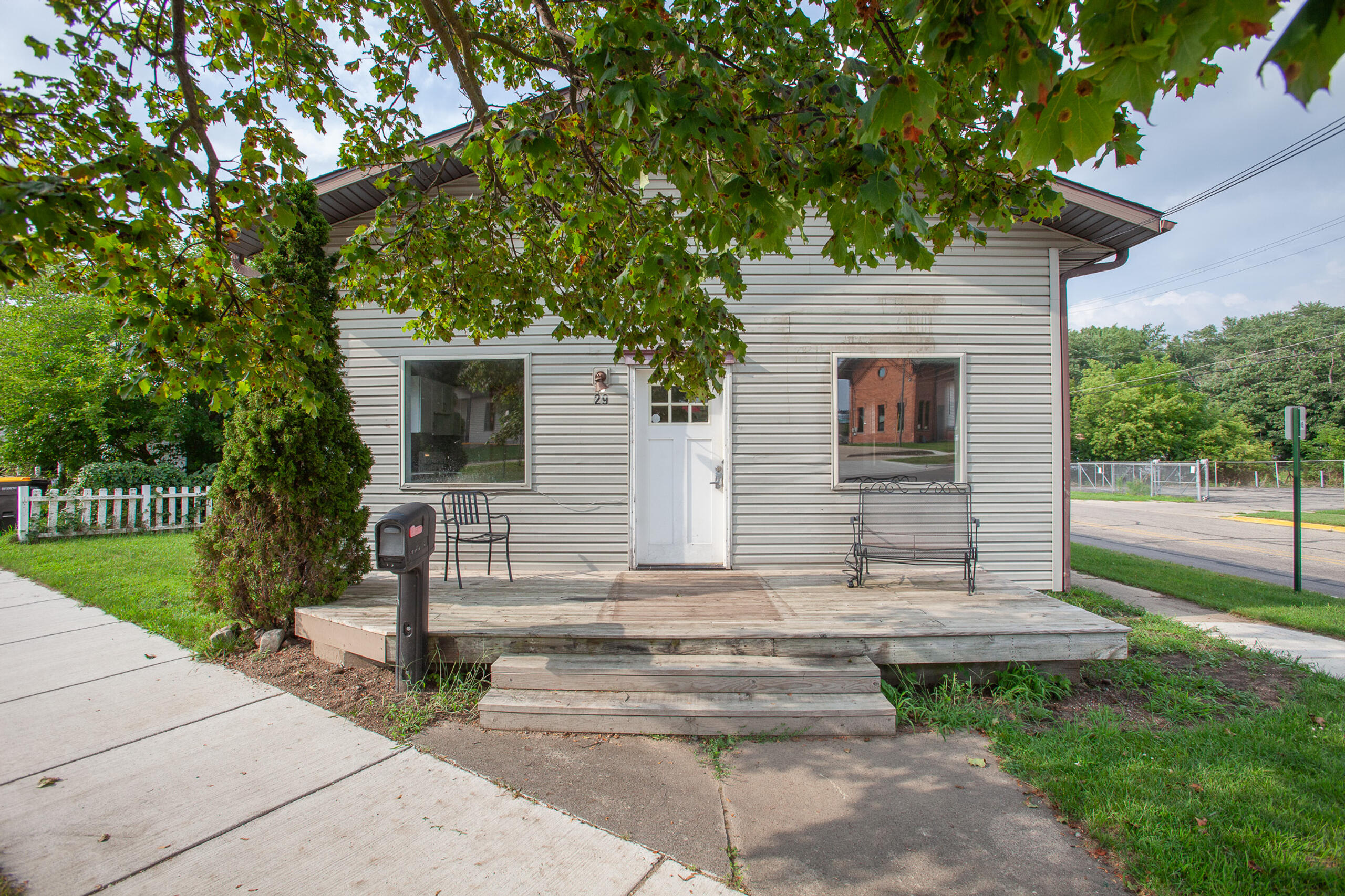 29 Monroe Street Property Photo 24