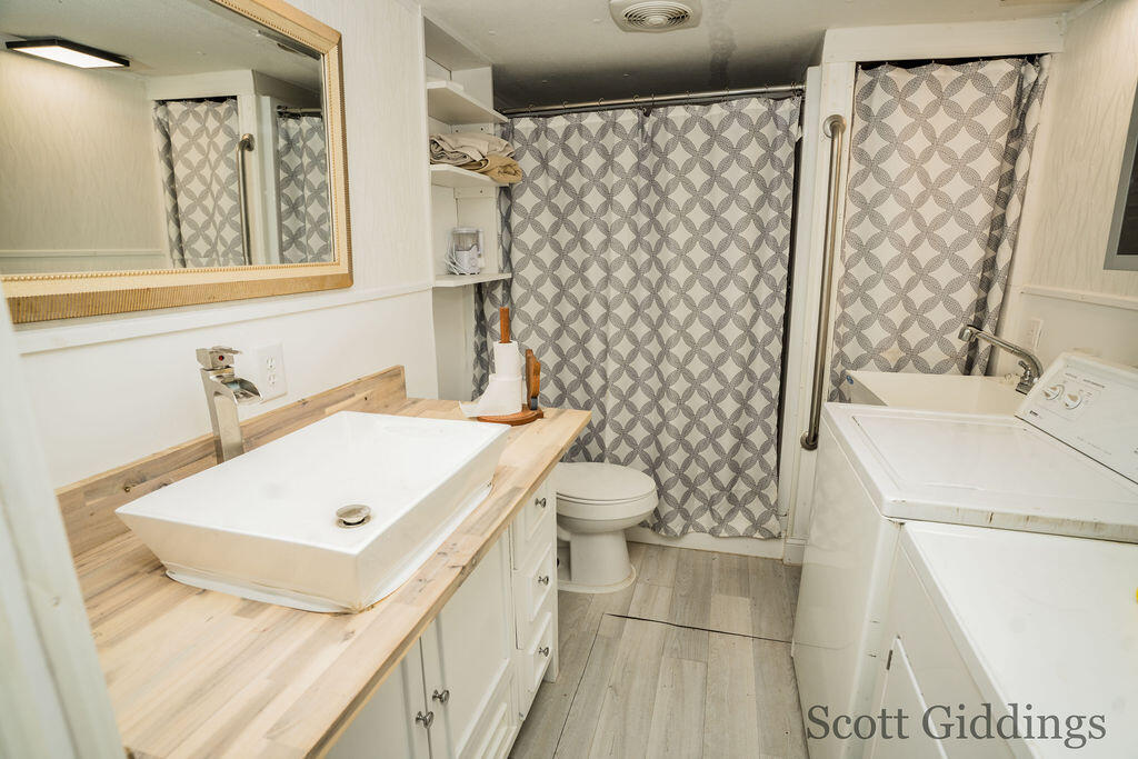 3750 N Hillman Road Property Photo 23