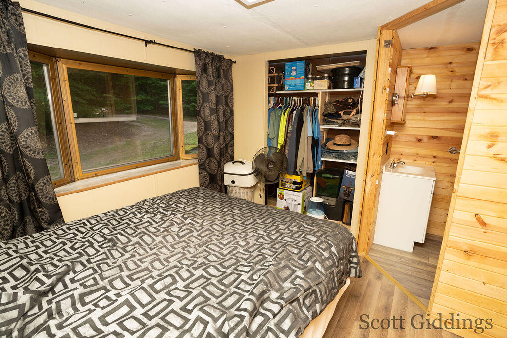 3750 N Hillman Road Property Photo 26