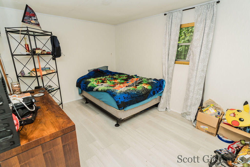 3750 N Hillman Road Property Photo 27