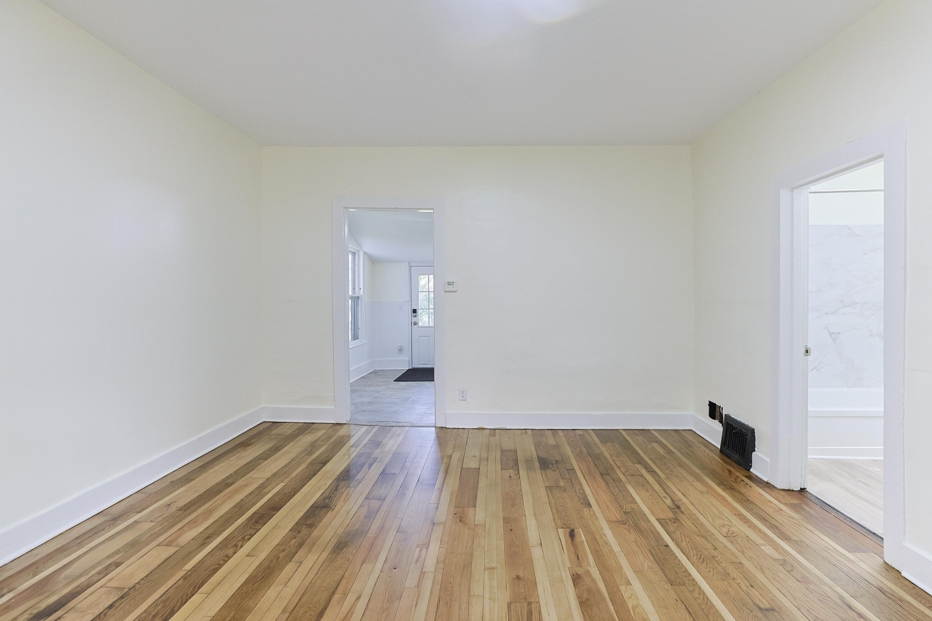 403 S 9th Street Property Photo 13