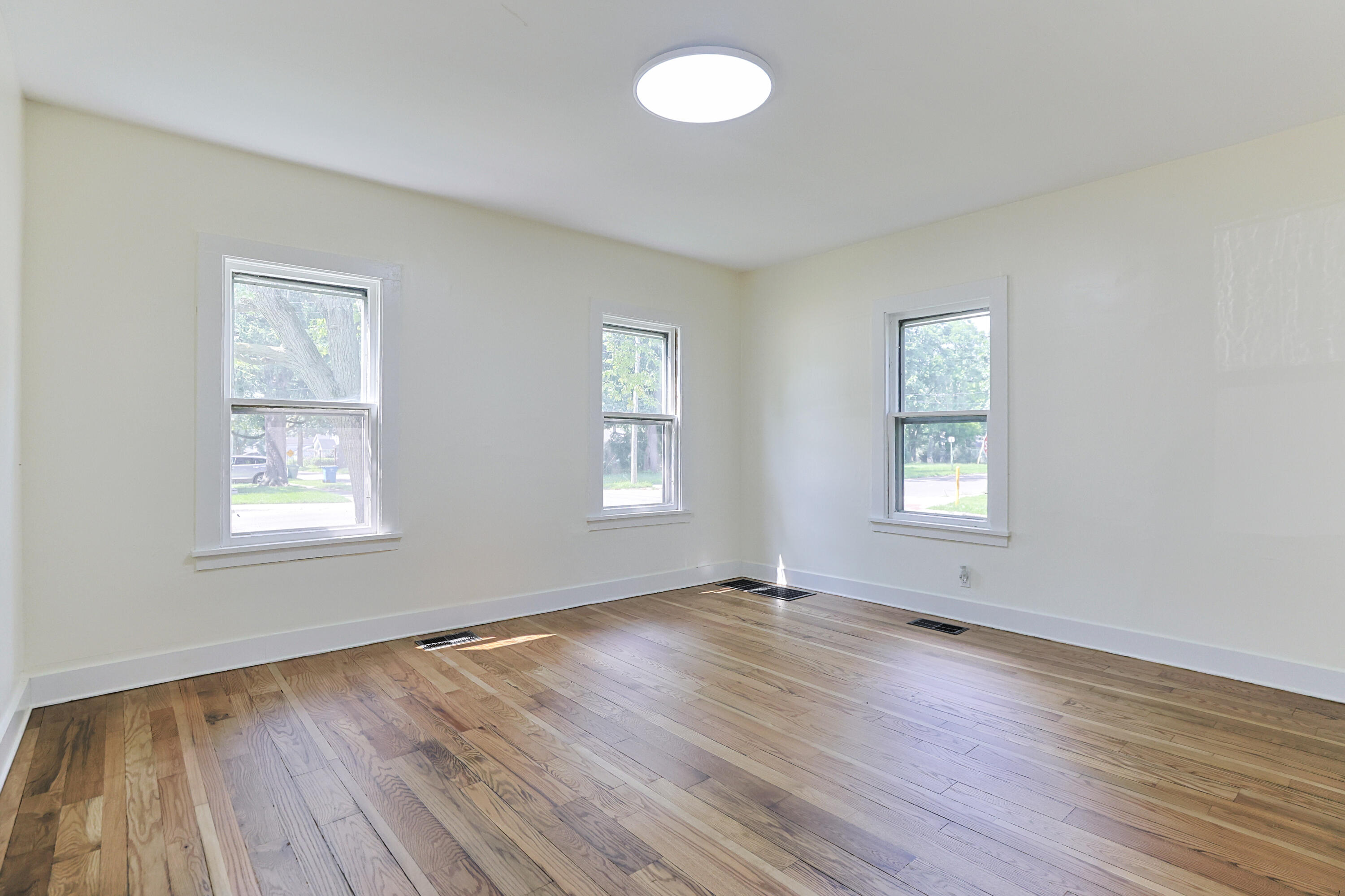 403 S 9th Street Property Photo 21