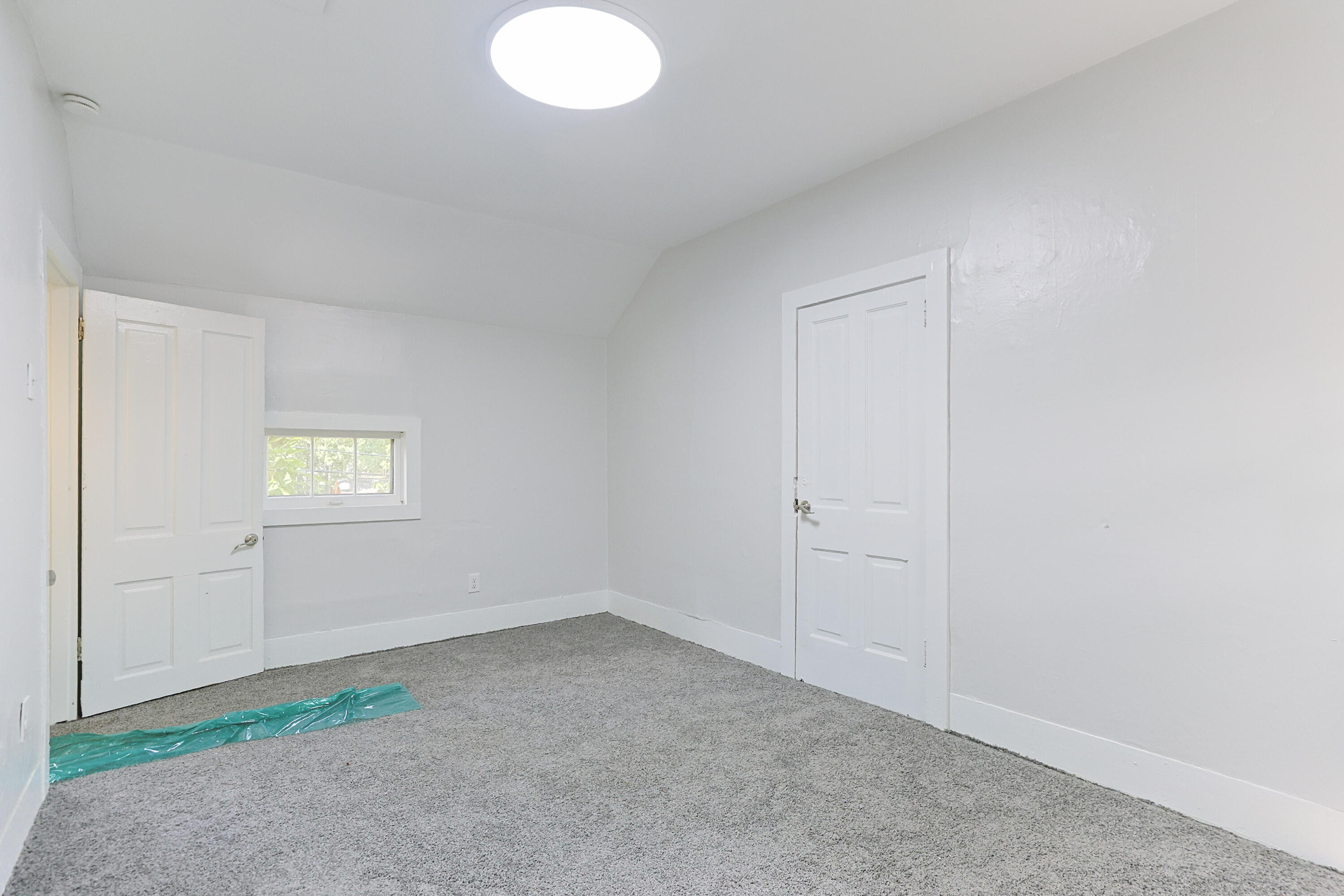403 S 9th Street Property Photo 28
