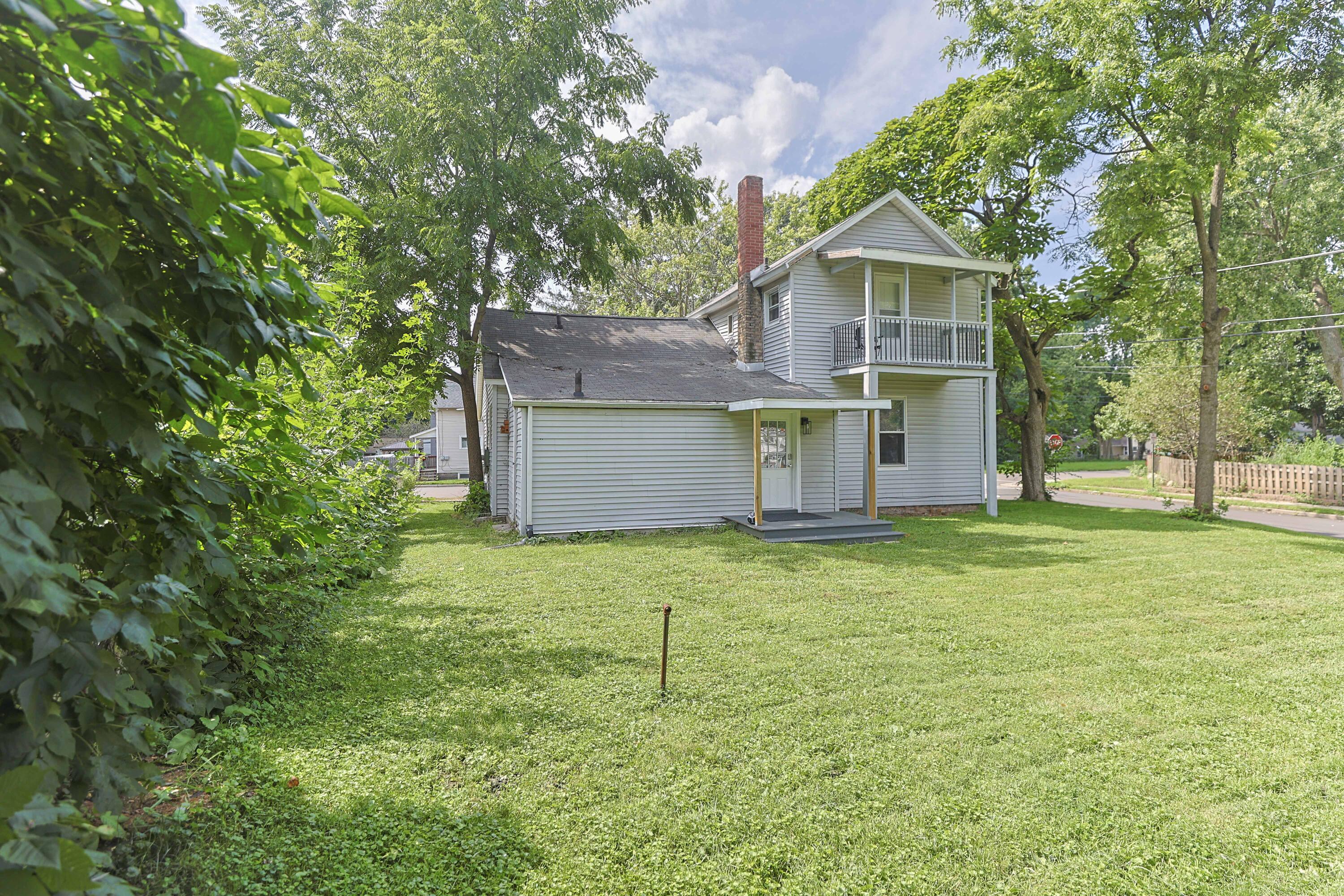 403 S 9th Street Property Photo 51