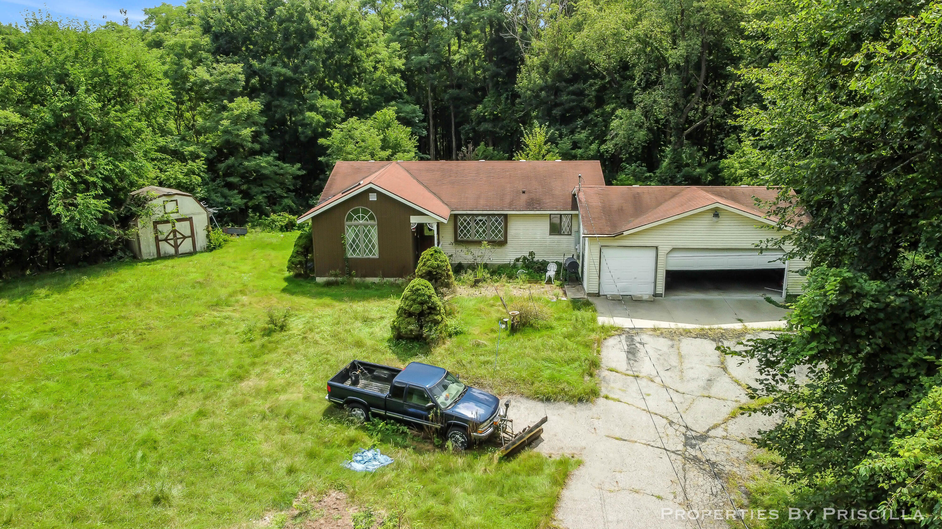 9284 Pine Island Drive Ne Property Photo 2