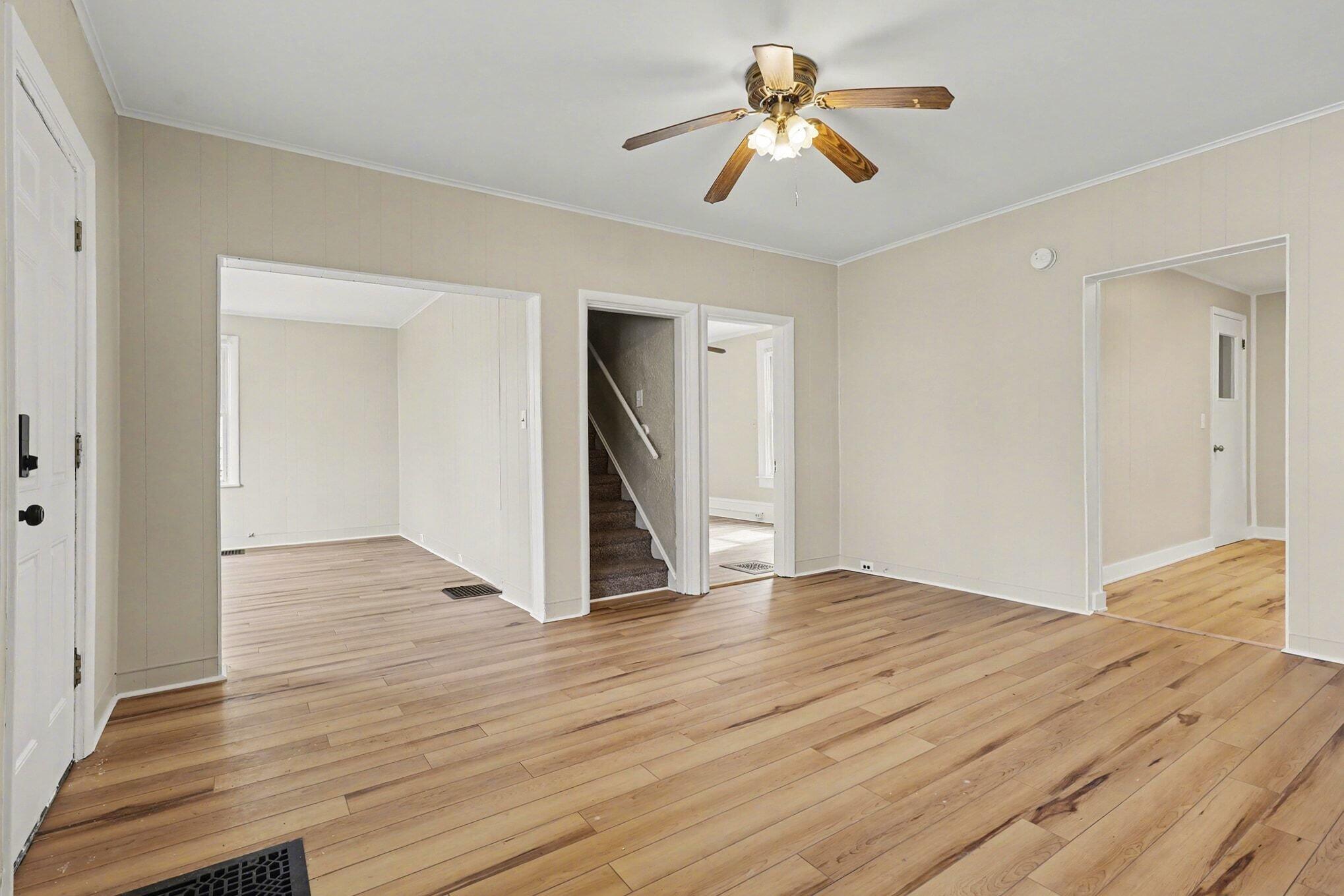 154 Carrier Street Ne Property Photo 6