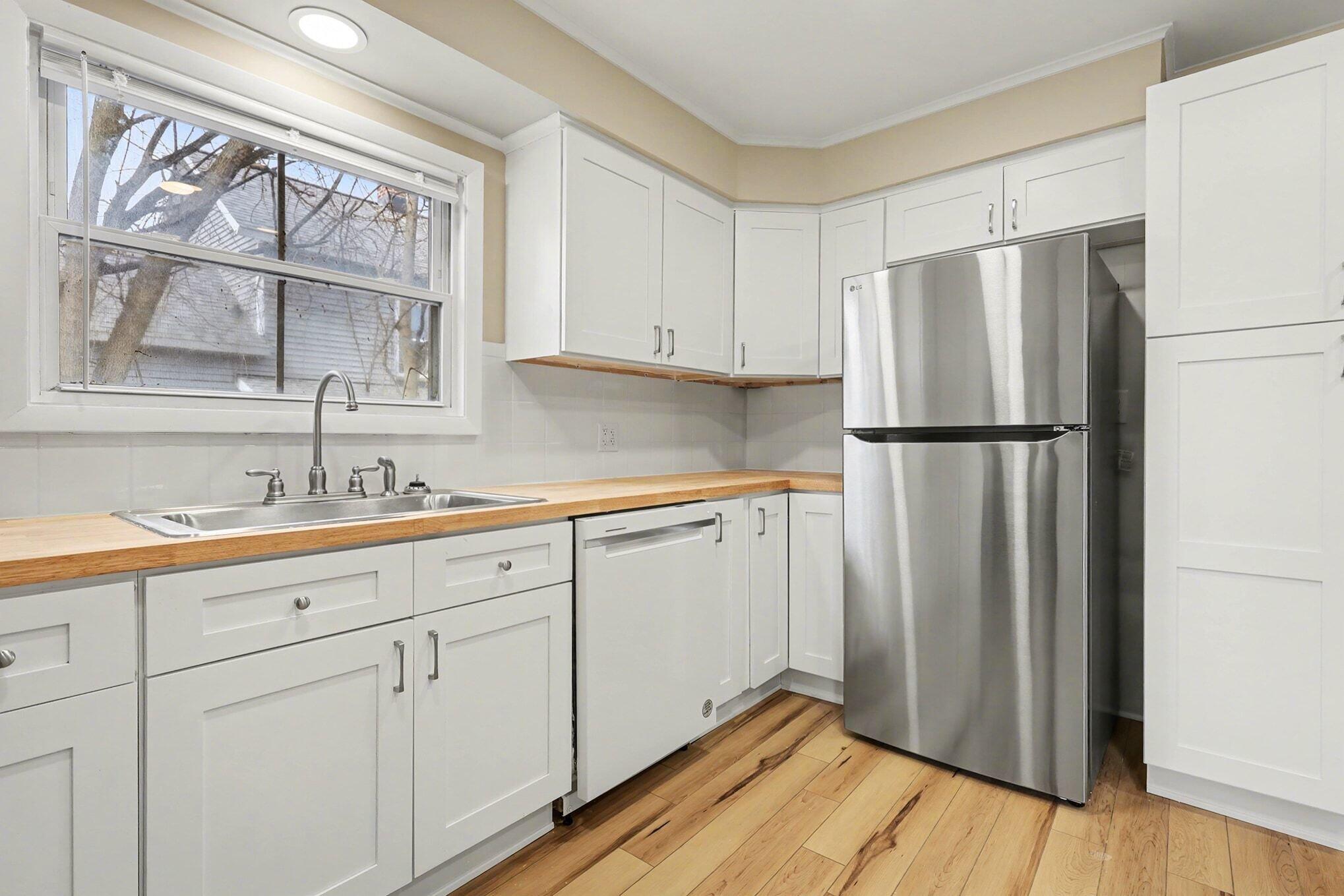 154 Carrier Street Ne Property Photo 8