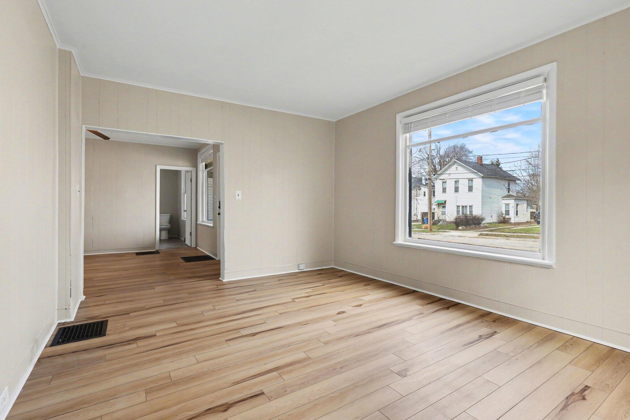 154 Carrier Street Ne Property Photo 12