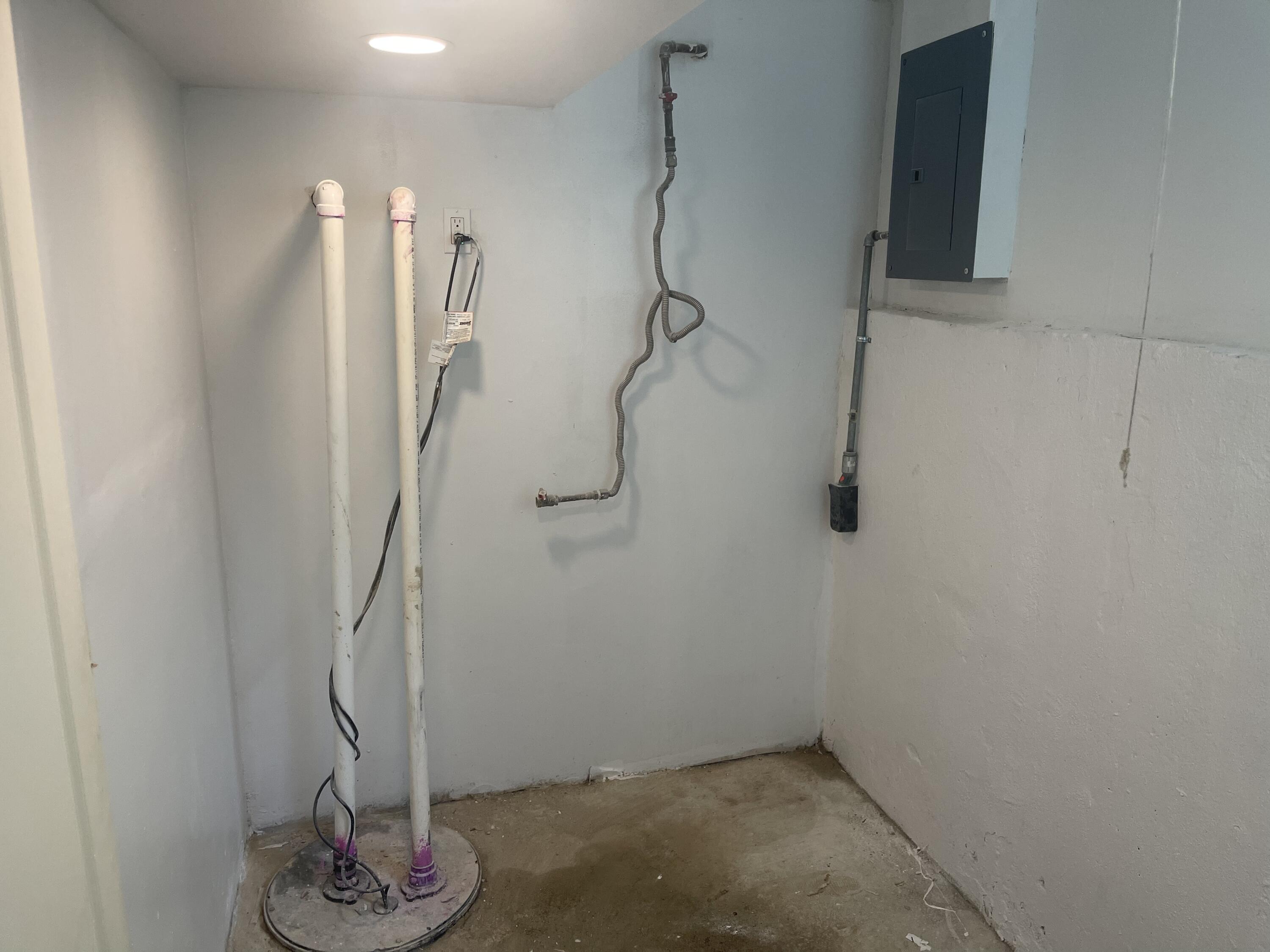 6102 Otoole Lane Property Photo 10