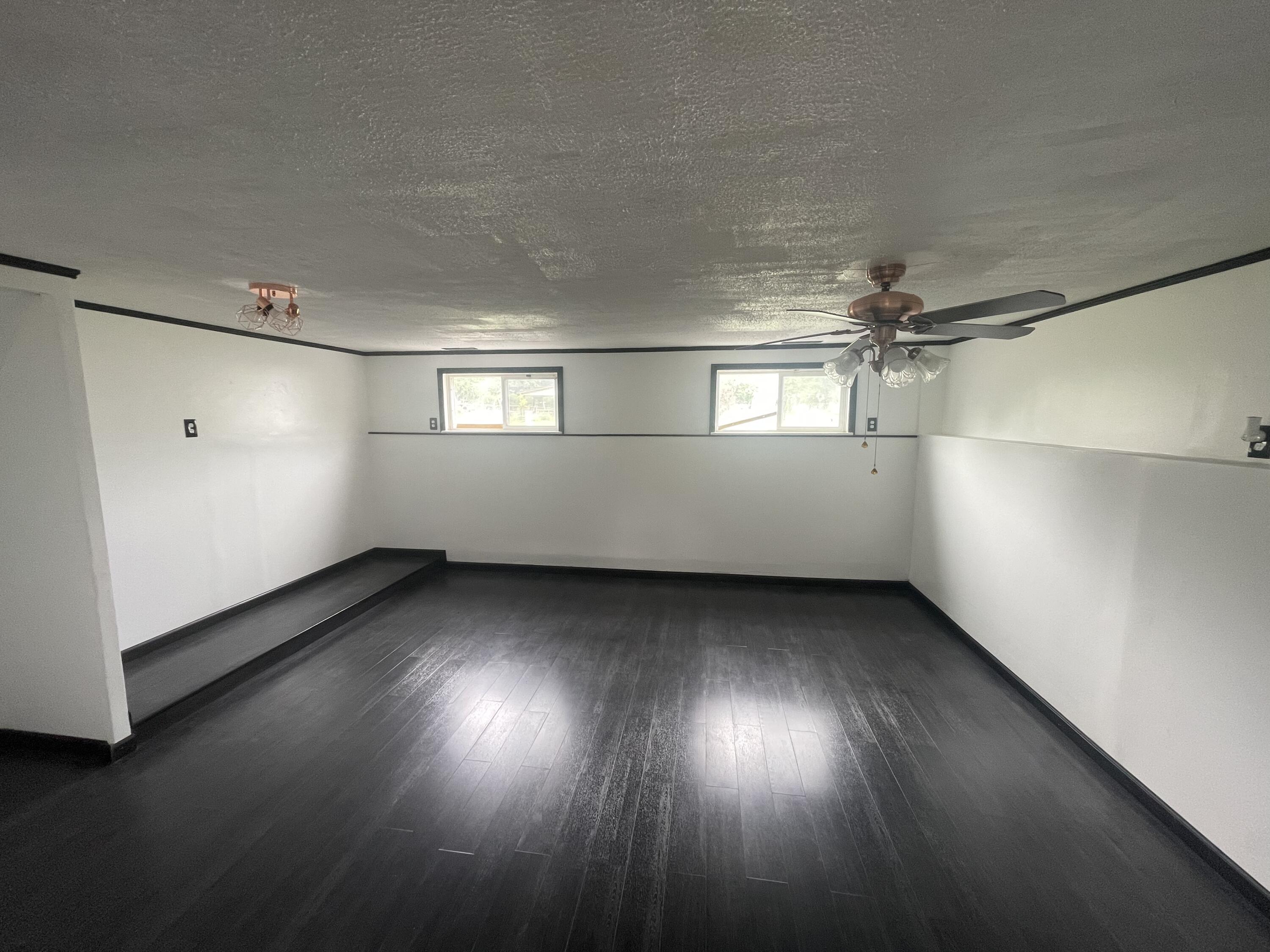 6102 Otoole Lane Property Photo 12