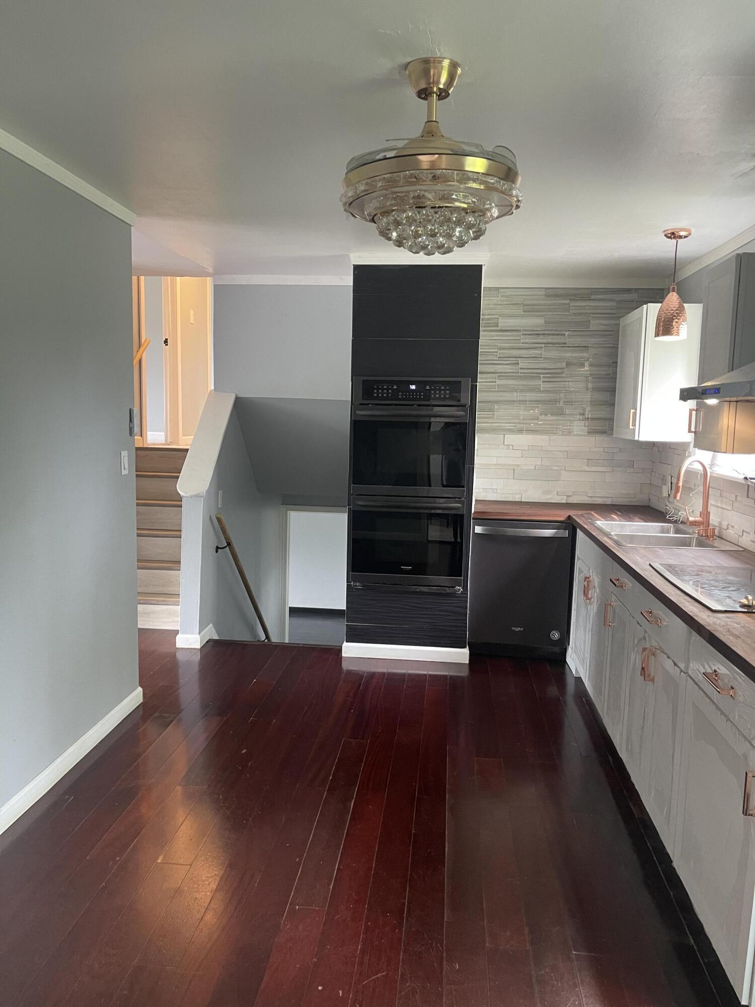 6102 Otoole Lane Property Photo 15