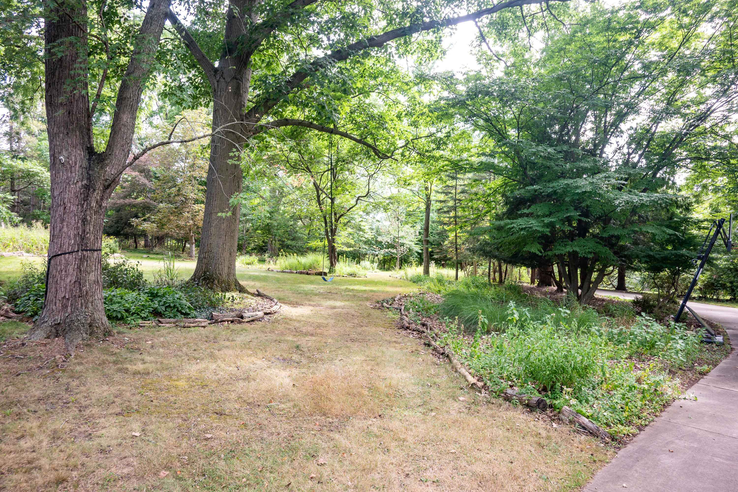 21200 W 13 Mile Road Property Photo 49
