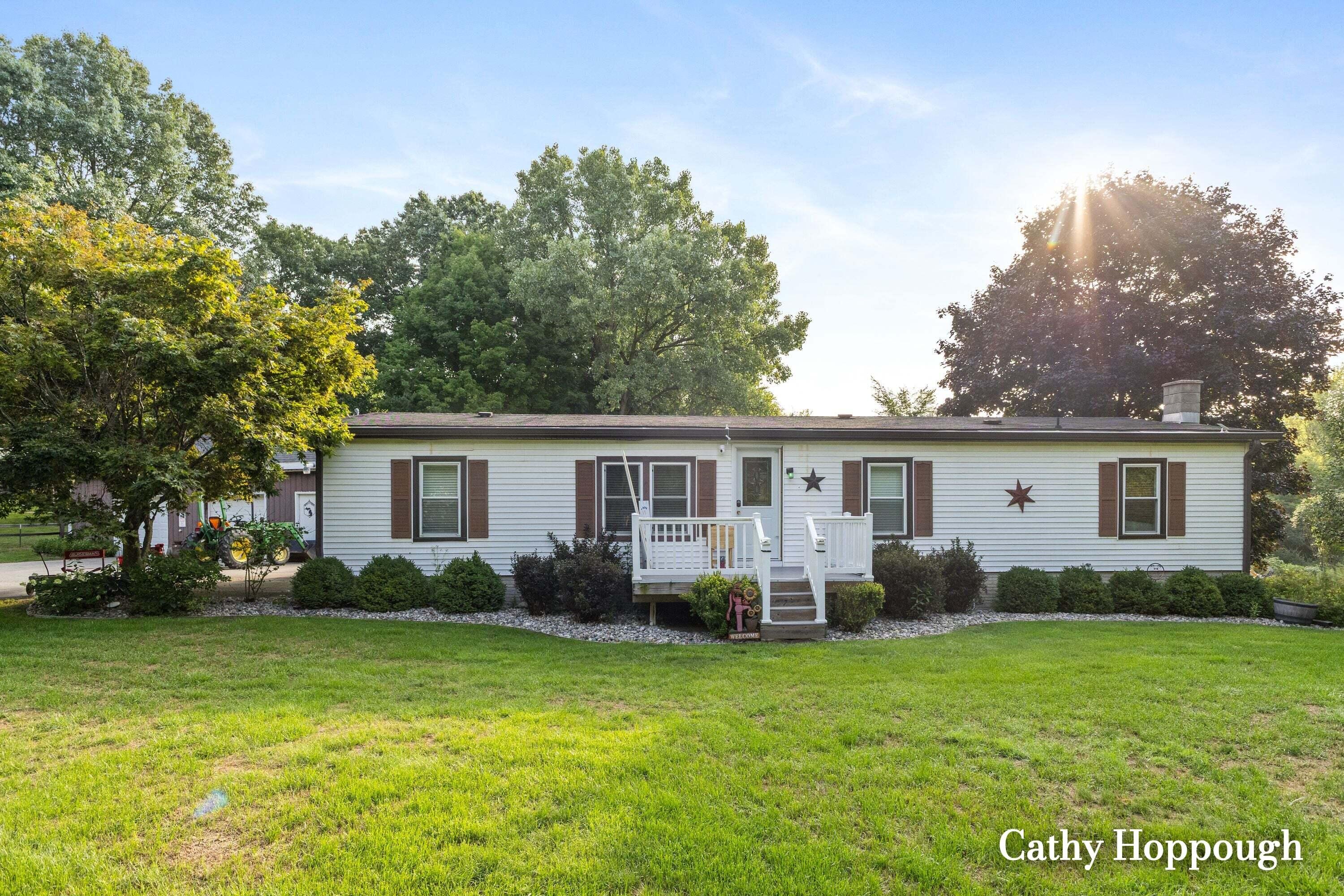 858 Kellogg Road Property Photo 1