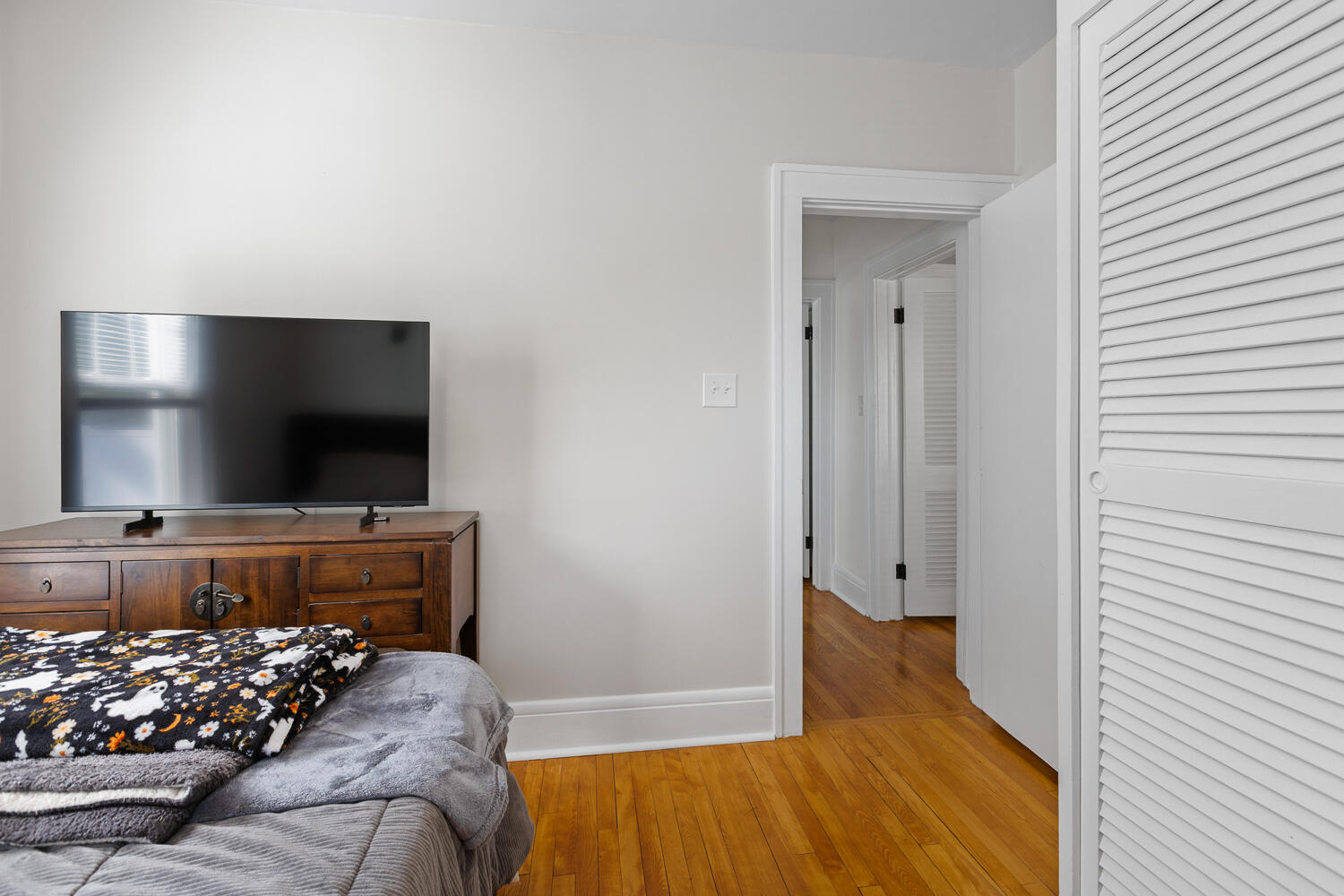 115 S Thompson Street Property Photo 27
