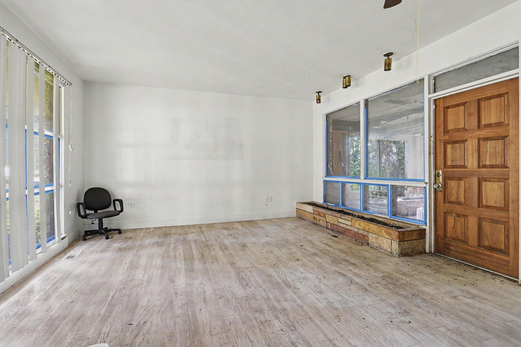 152 Hampton Road Property Photo 2