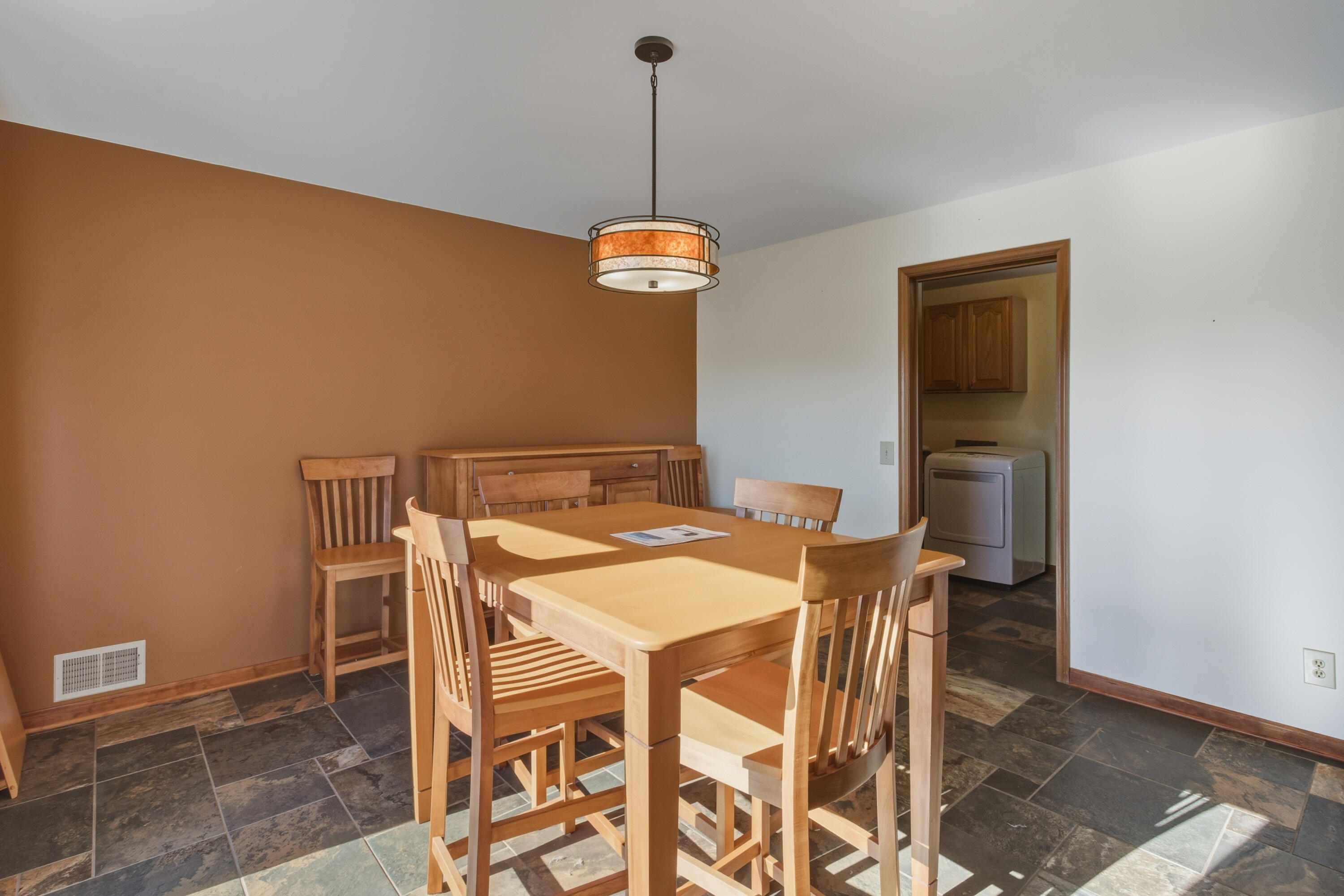 9227 Yager Road Property Photo 15