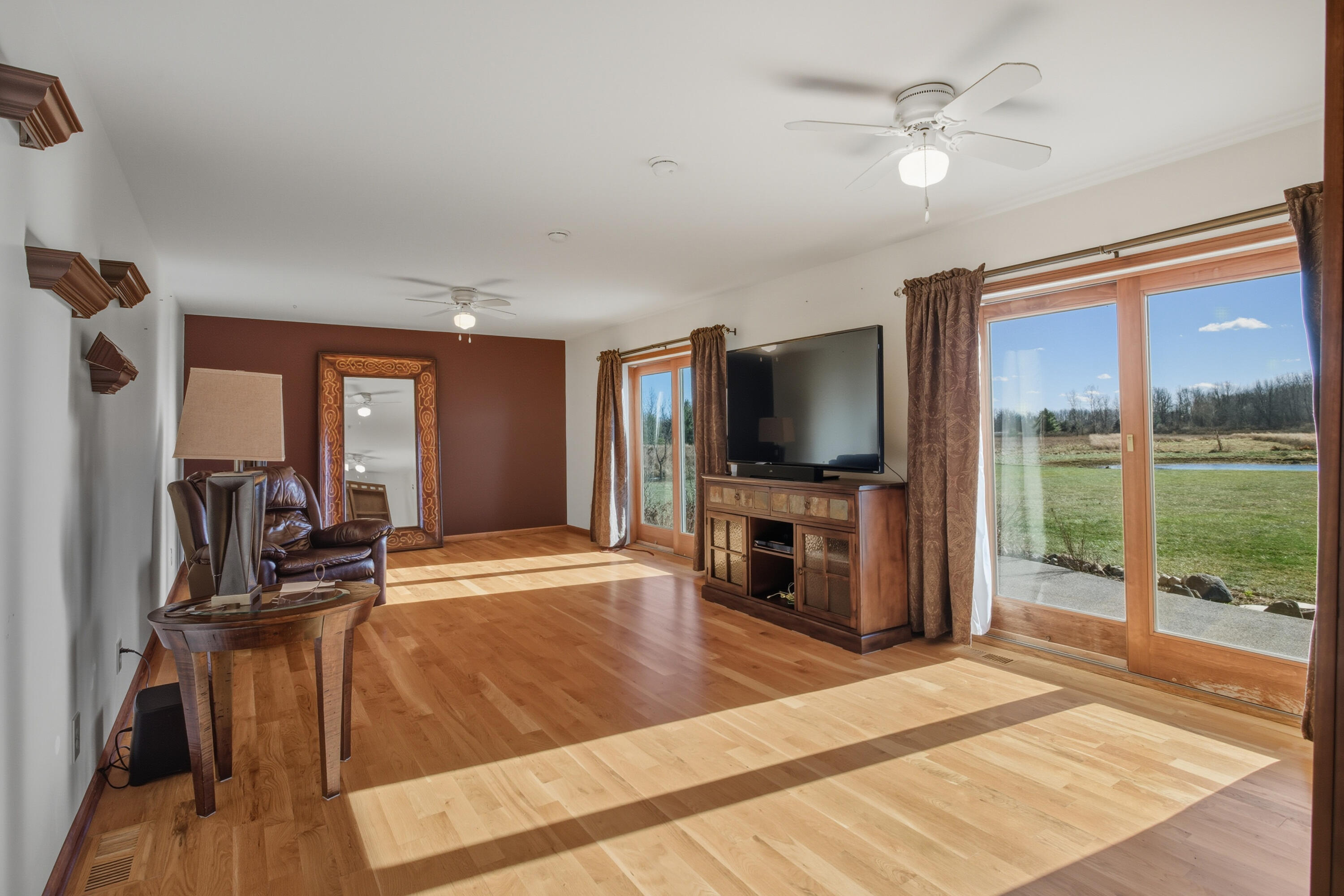 9227 Yager Road Property Photo 17
