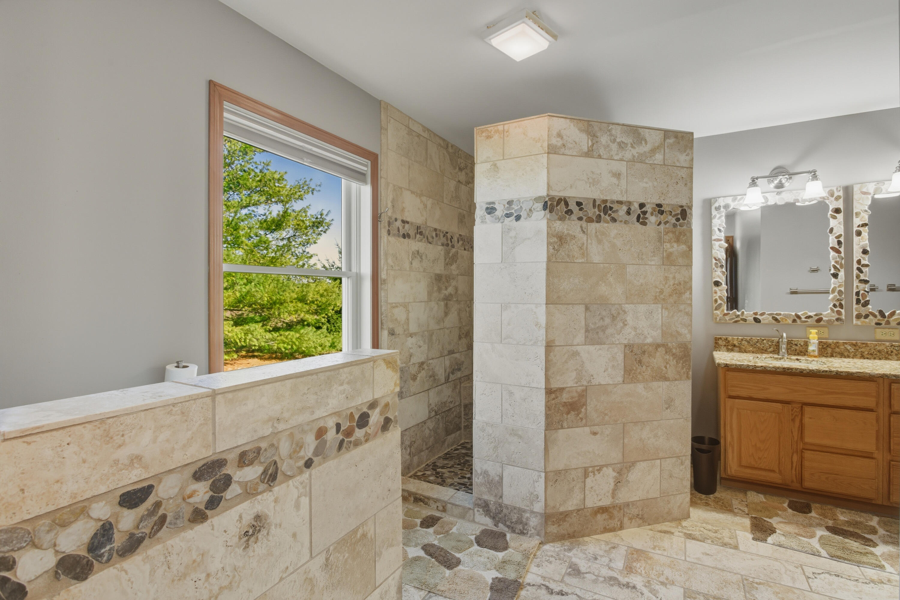 9227 Yager Road Property Photo 25