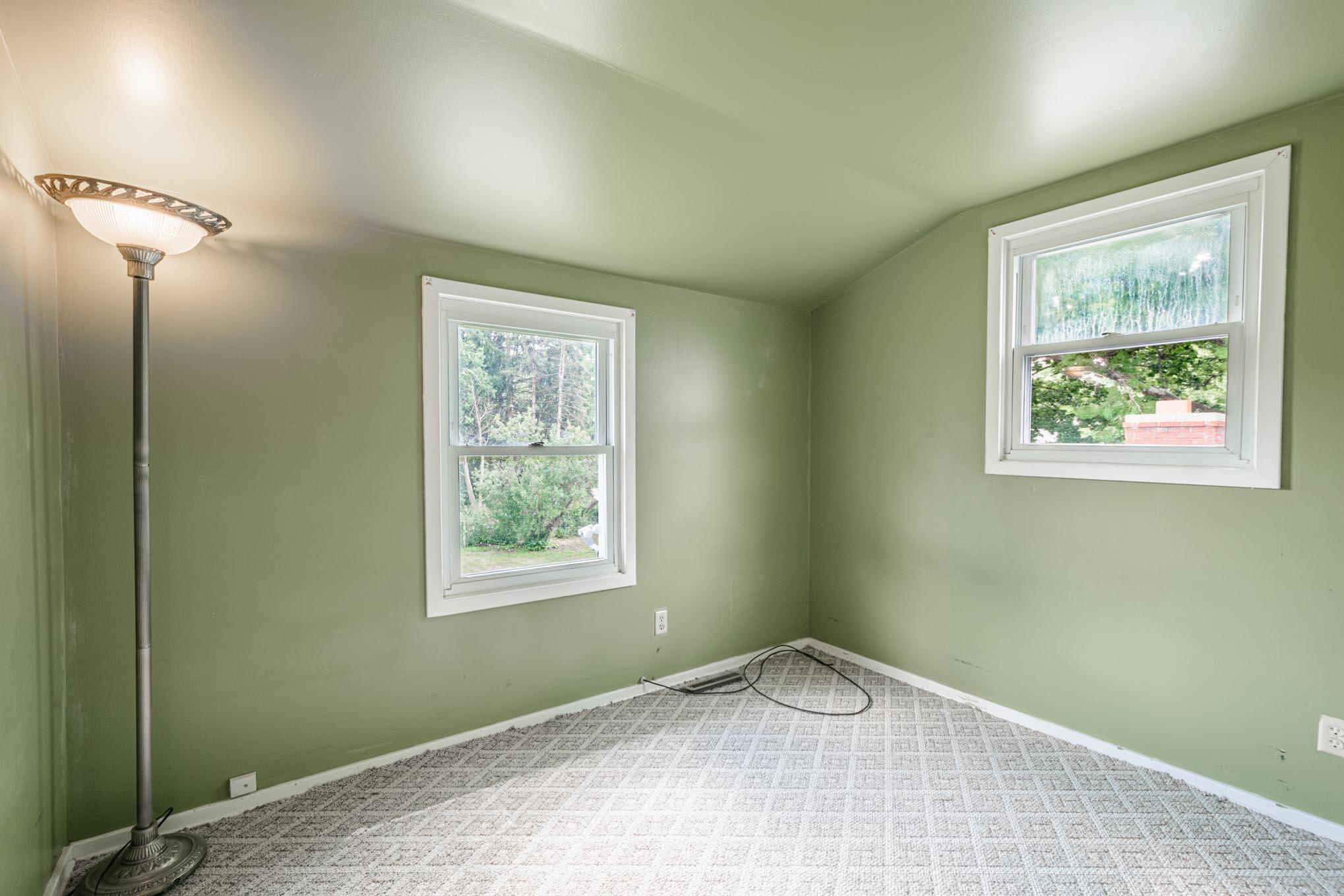 102 Lincolnwood Drive Property Photo 20