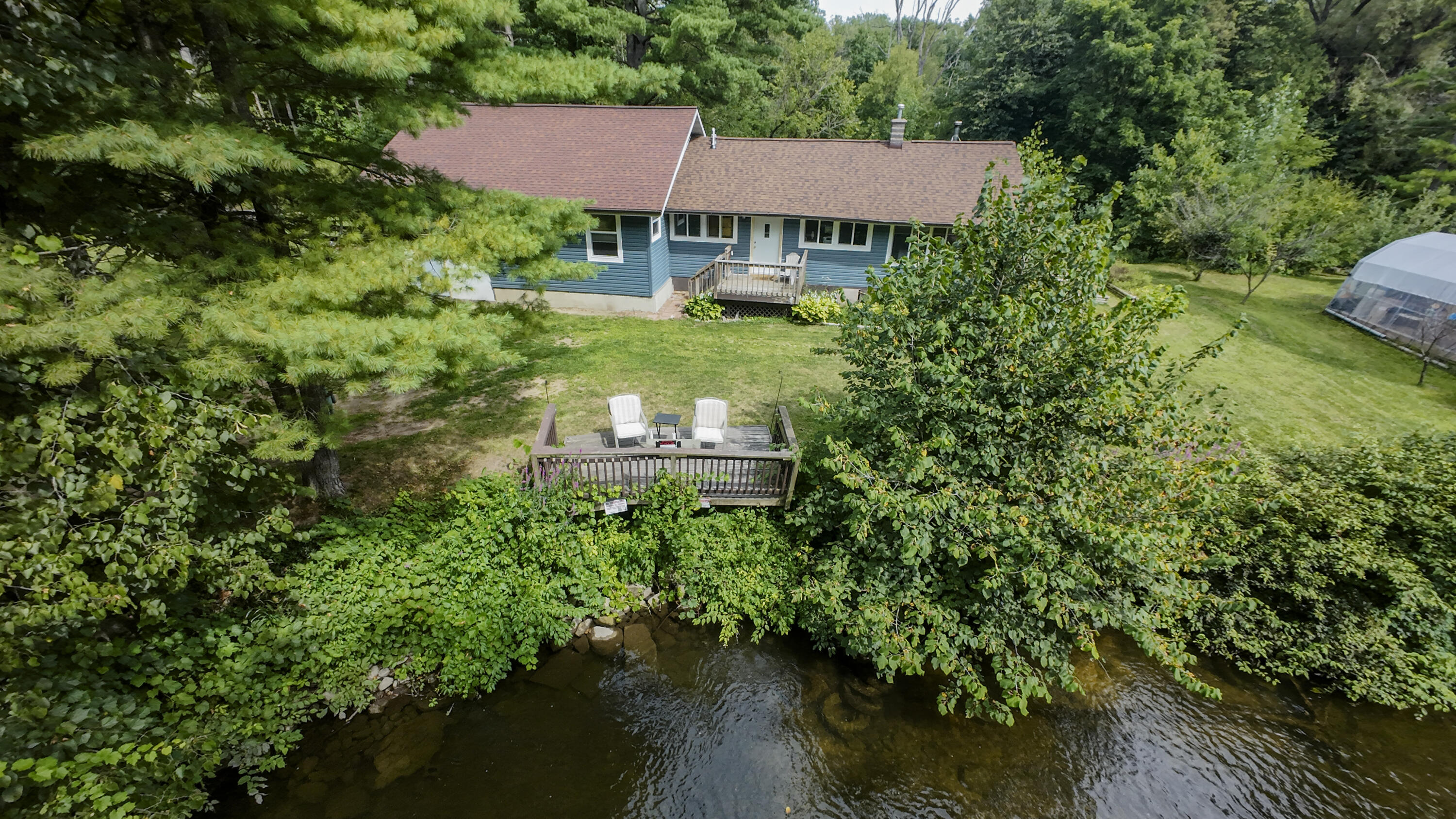 7140 N Amy School Road Property Photo 2