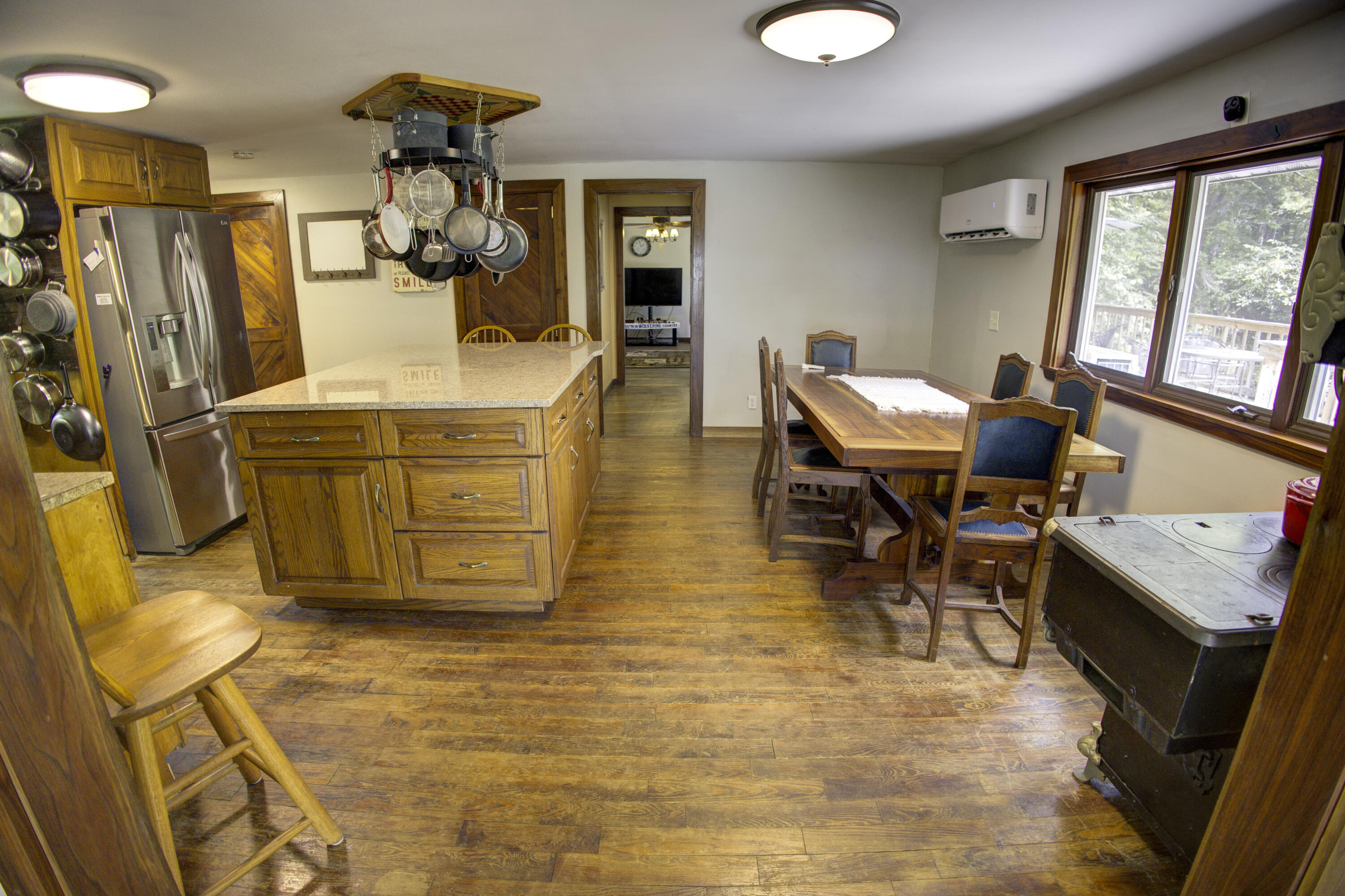 7140 N Amy School Road Property Photo 11