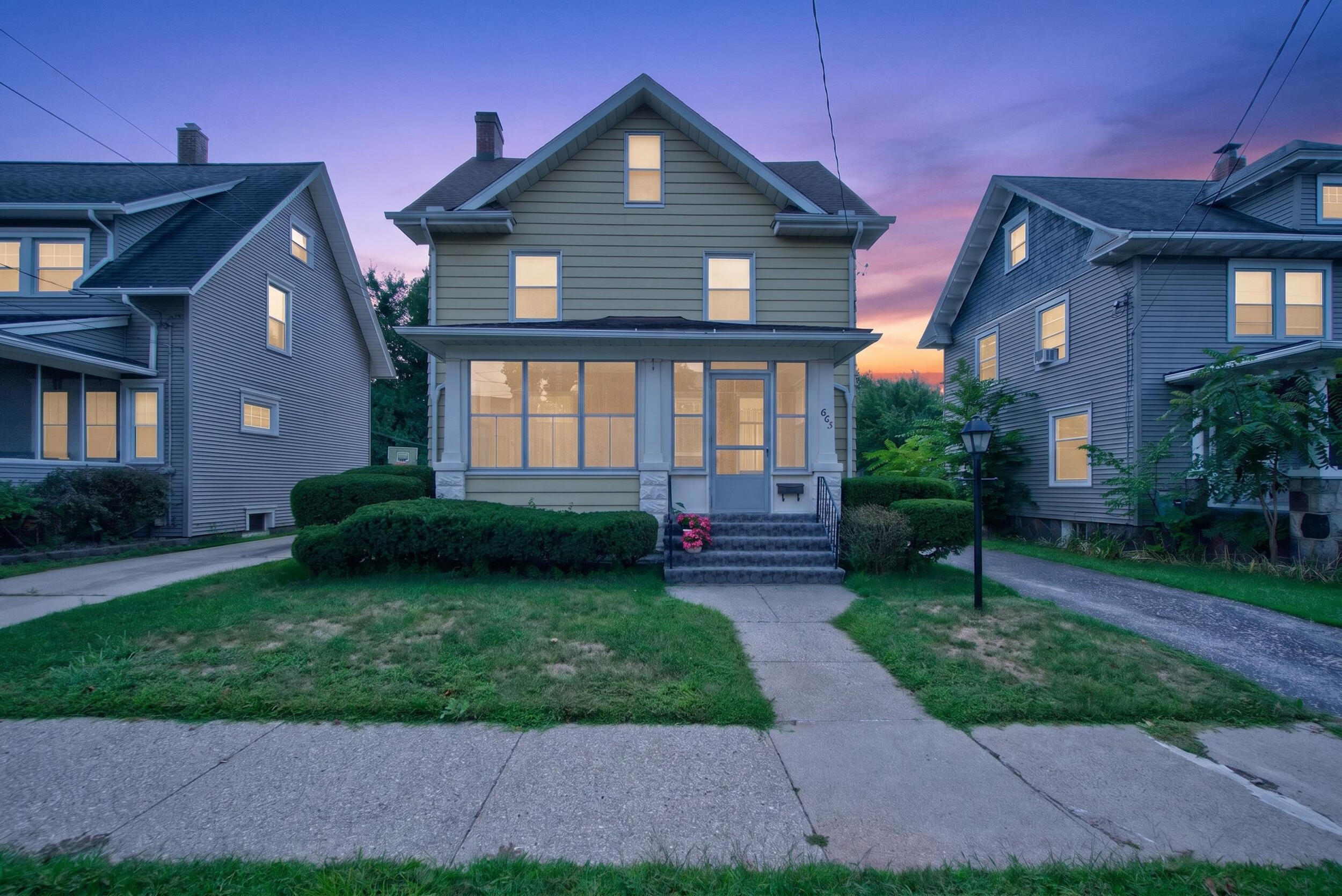 605 Harwood Street Property Photo 2