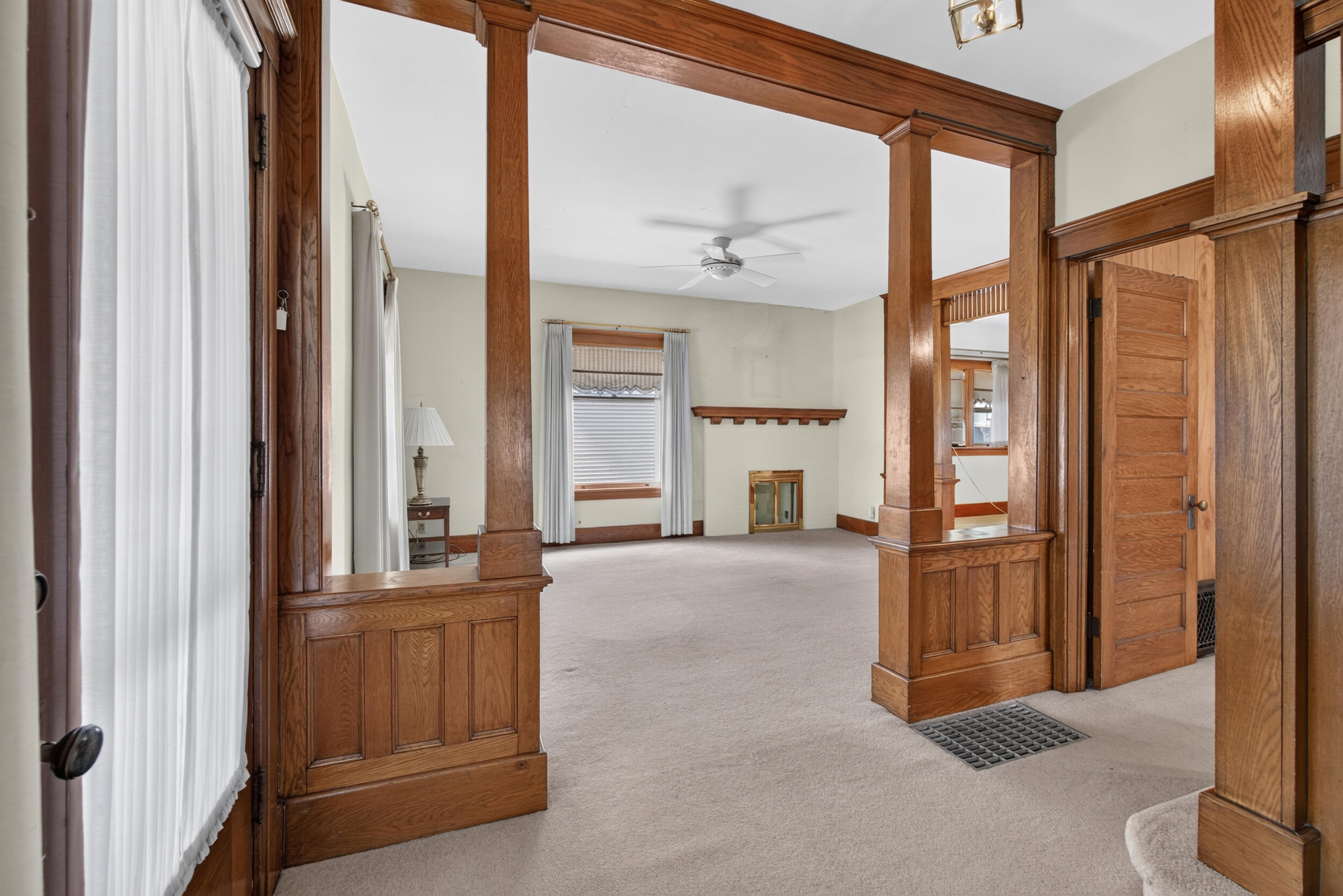 605 Harwood Street Property Photo 10