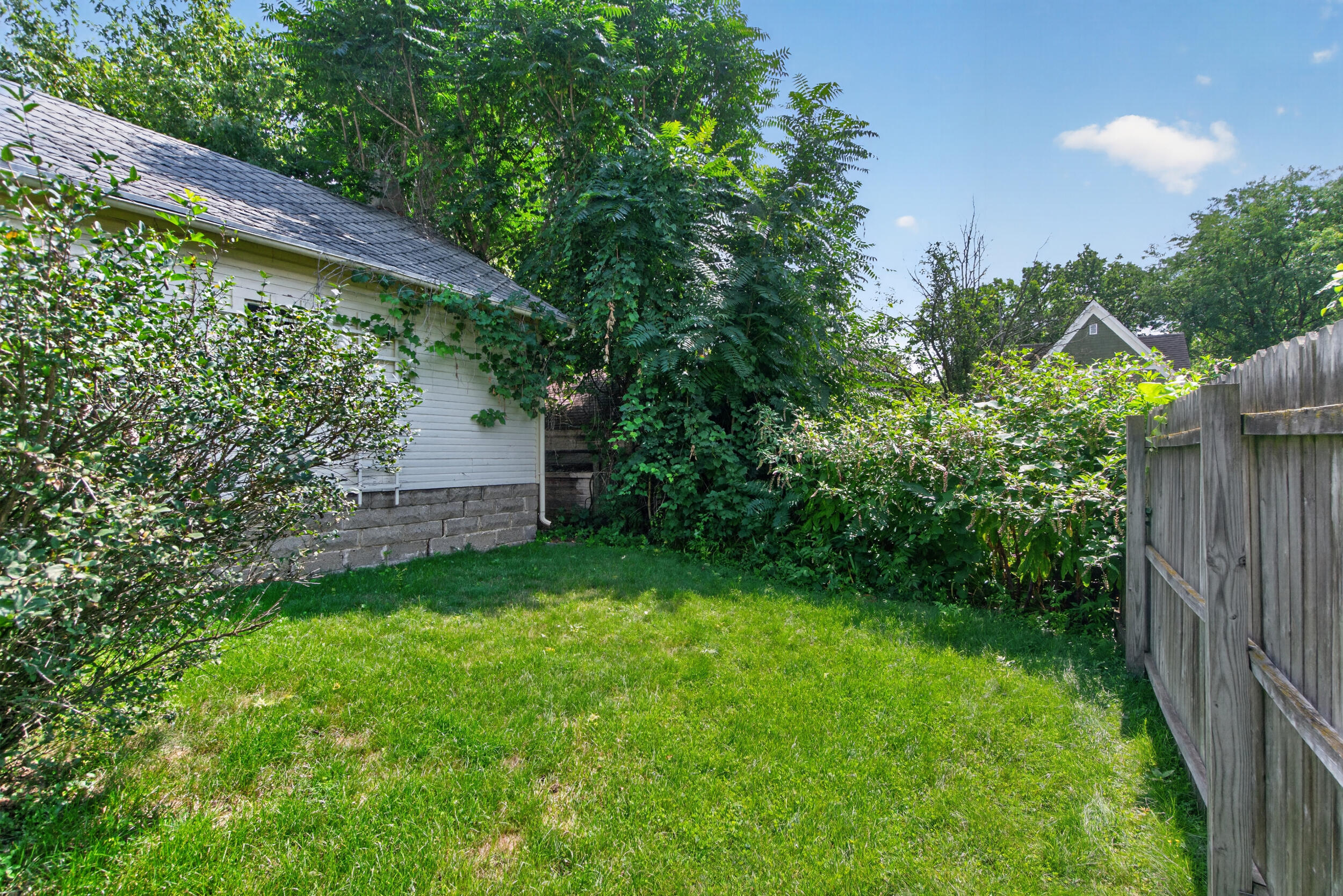 605 Harwood Street Property Photo 49