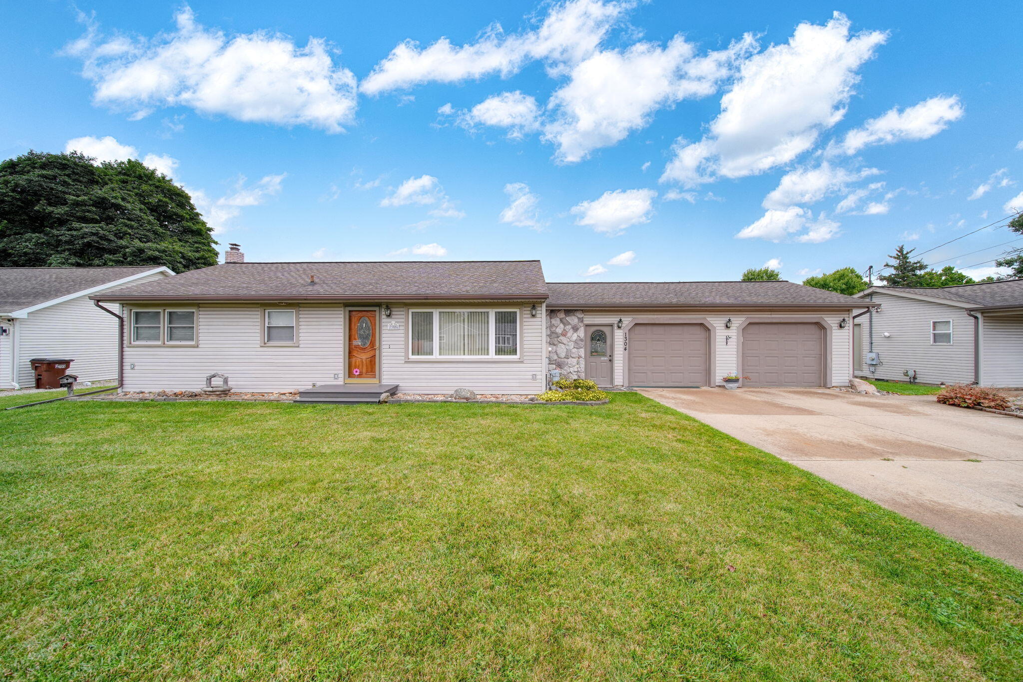 1304 Joseph Street Property Photo 2