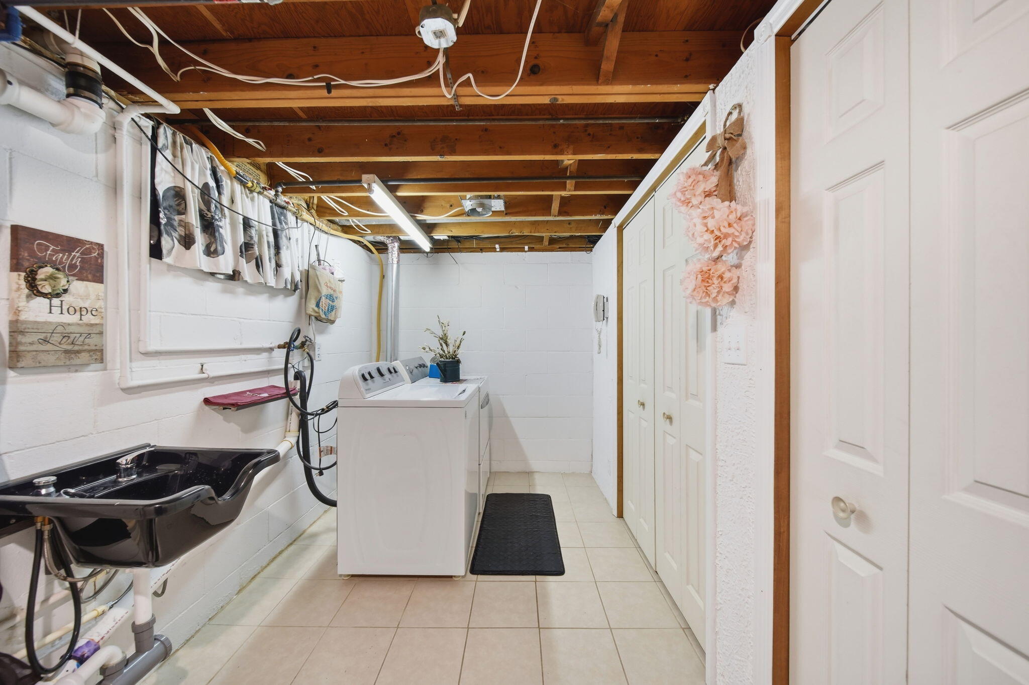 1304 Joseph Street Property Photo 24