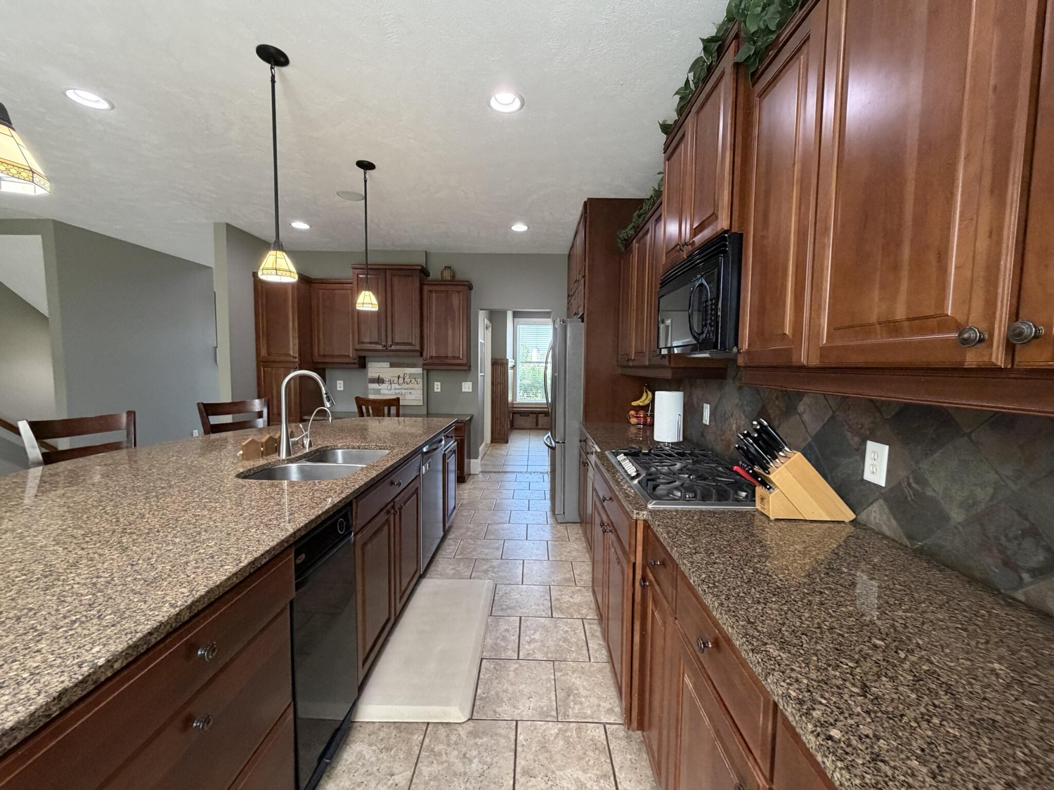 7809 Golf Meadows Drive Se Property Photo 10