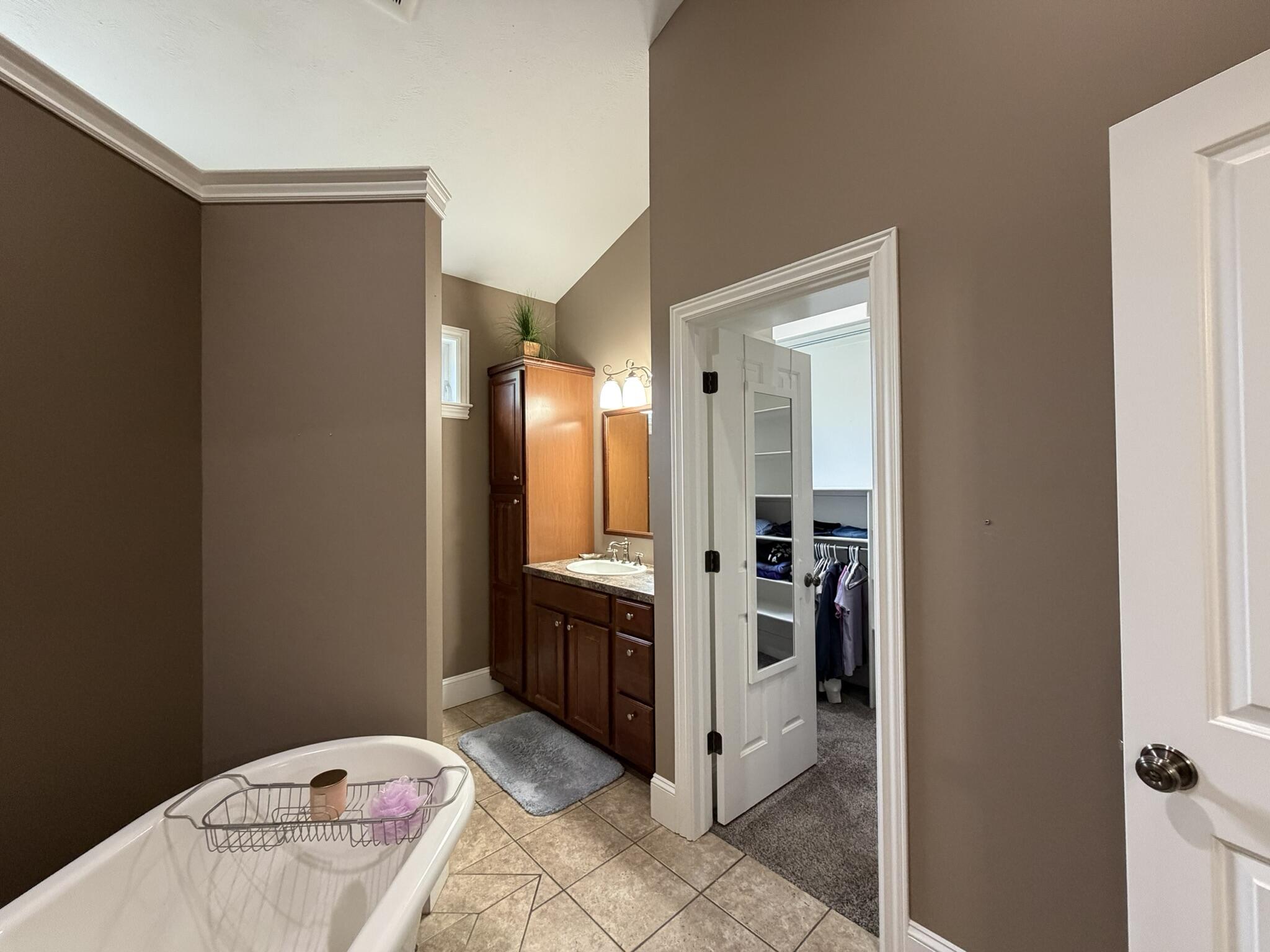 7809 Golf Meadows Drive Se Property Photo 26