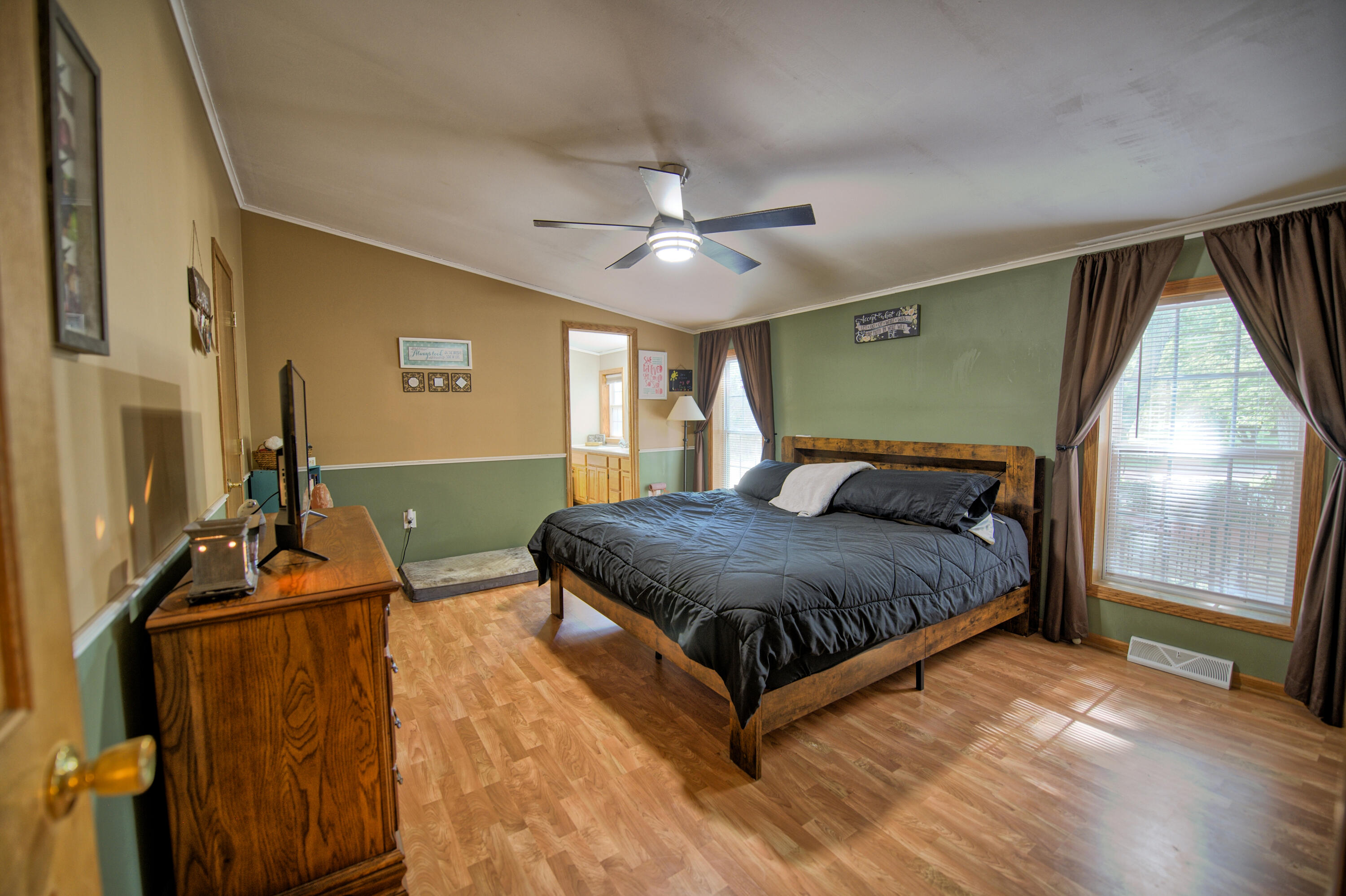 4065 S Lyons Road Property Photo 13