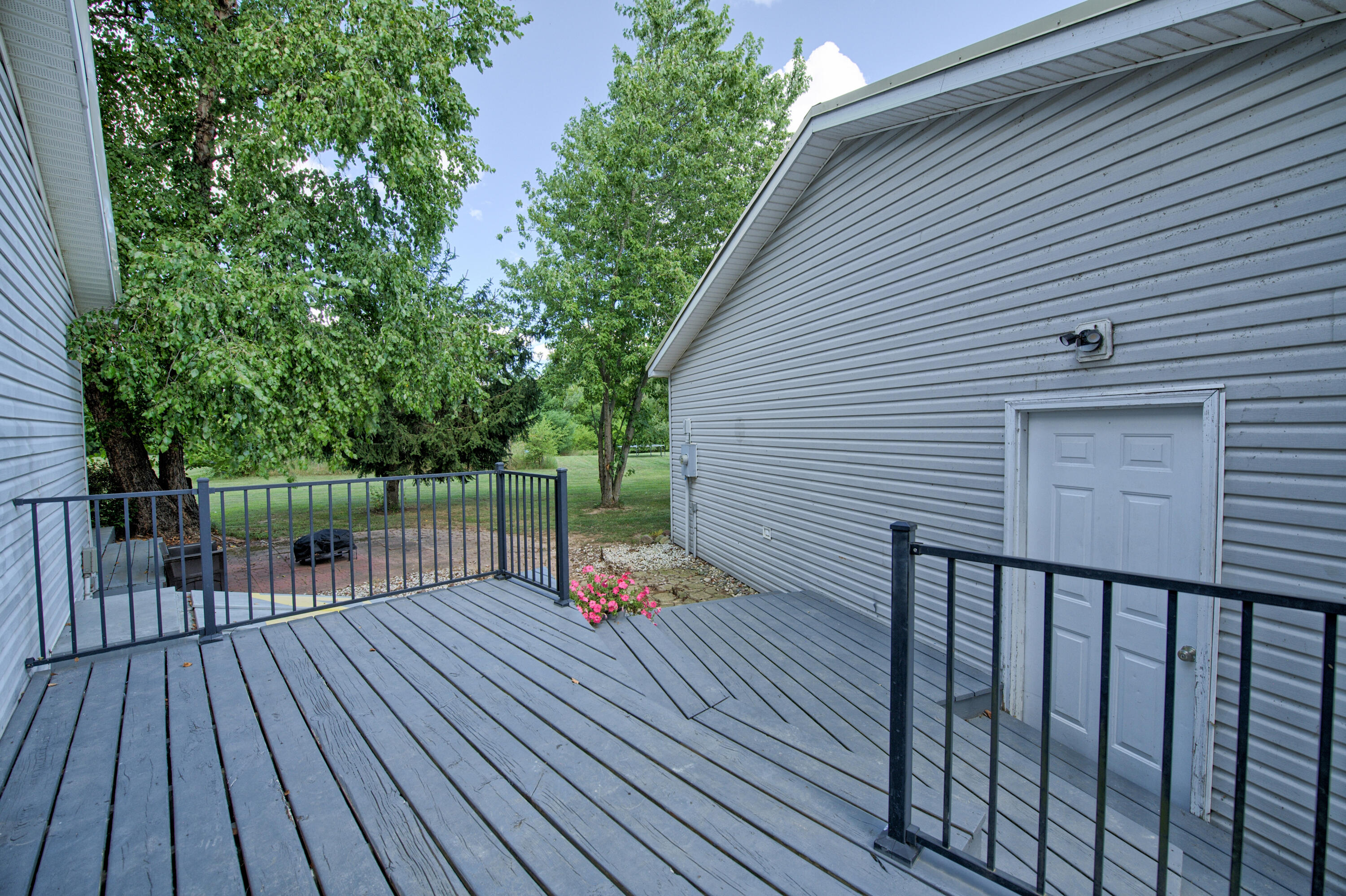 4065 S Lyons Road Property Photo 39