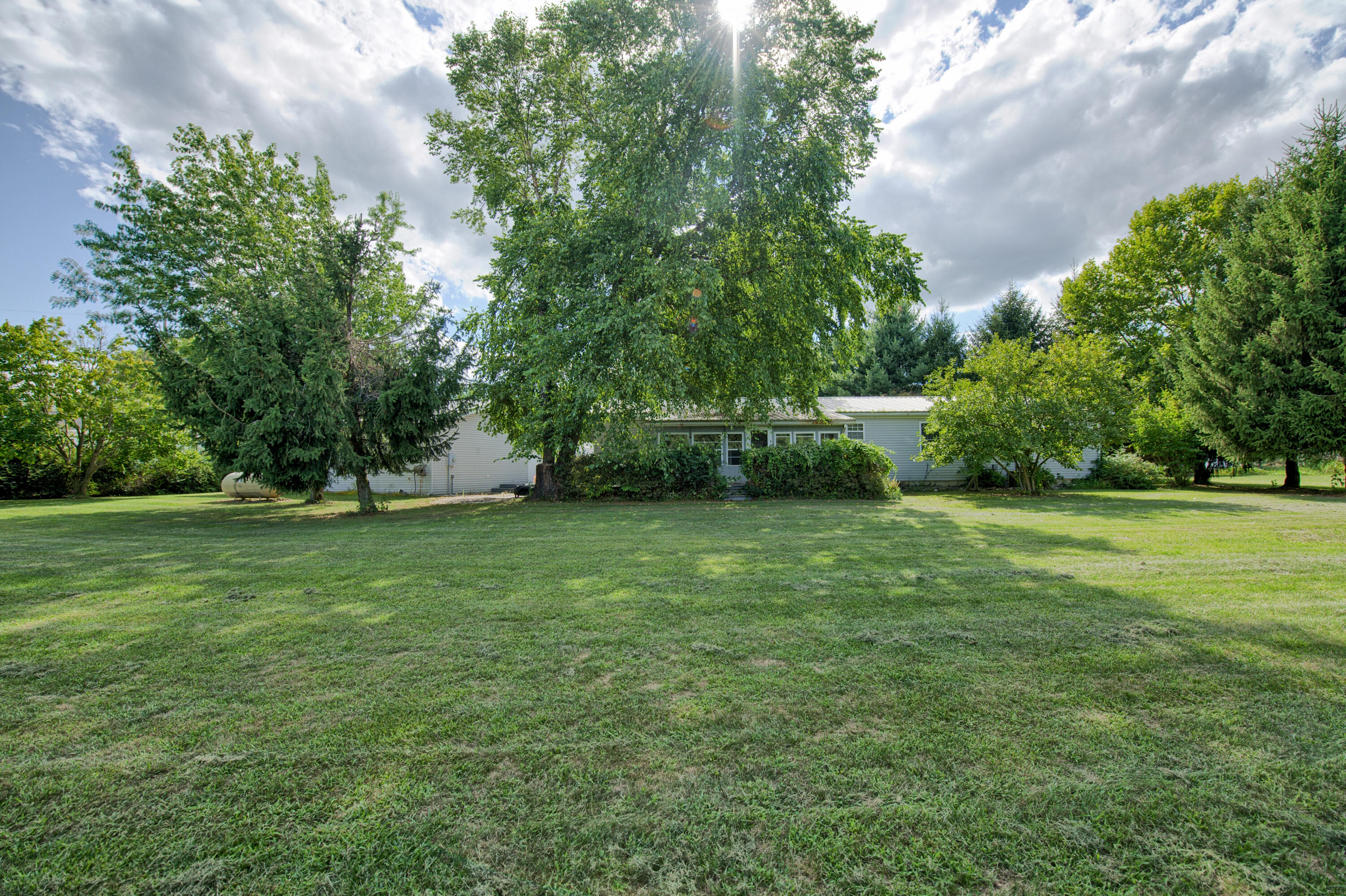 4065 S Lyons Road Property Photo 43