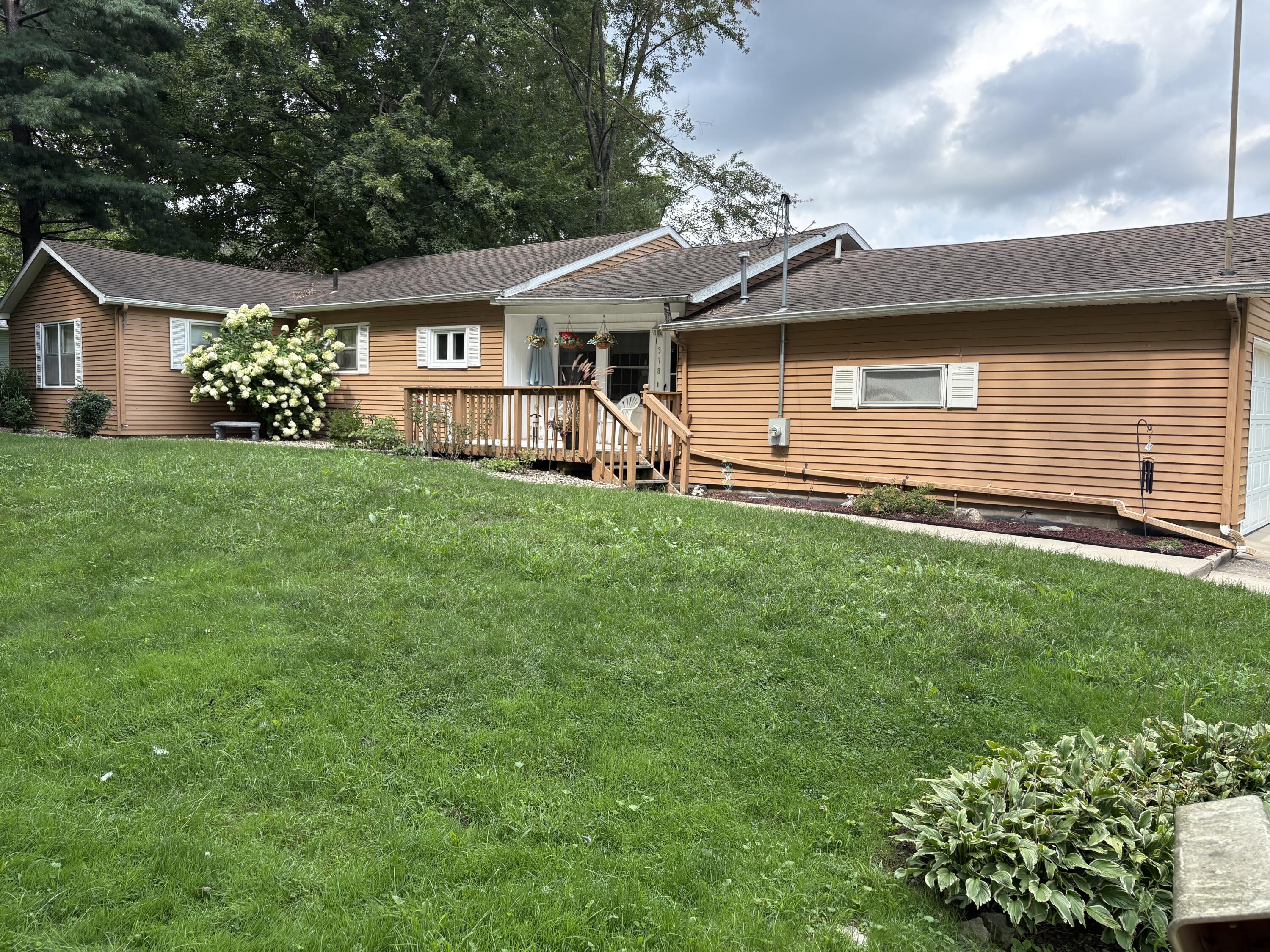 378 E Minkler Road Property Photo 2