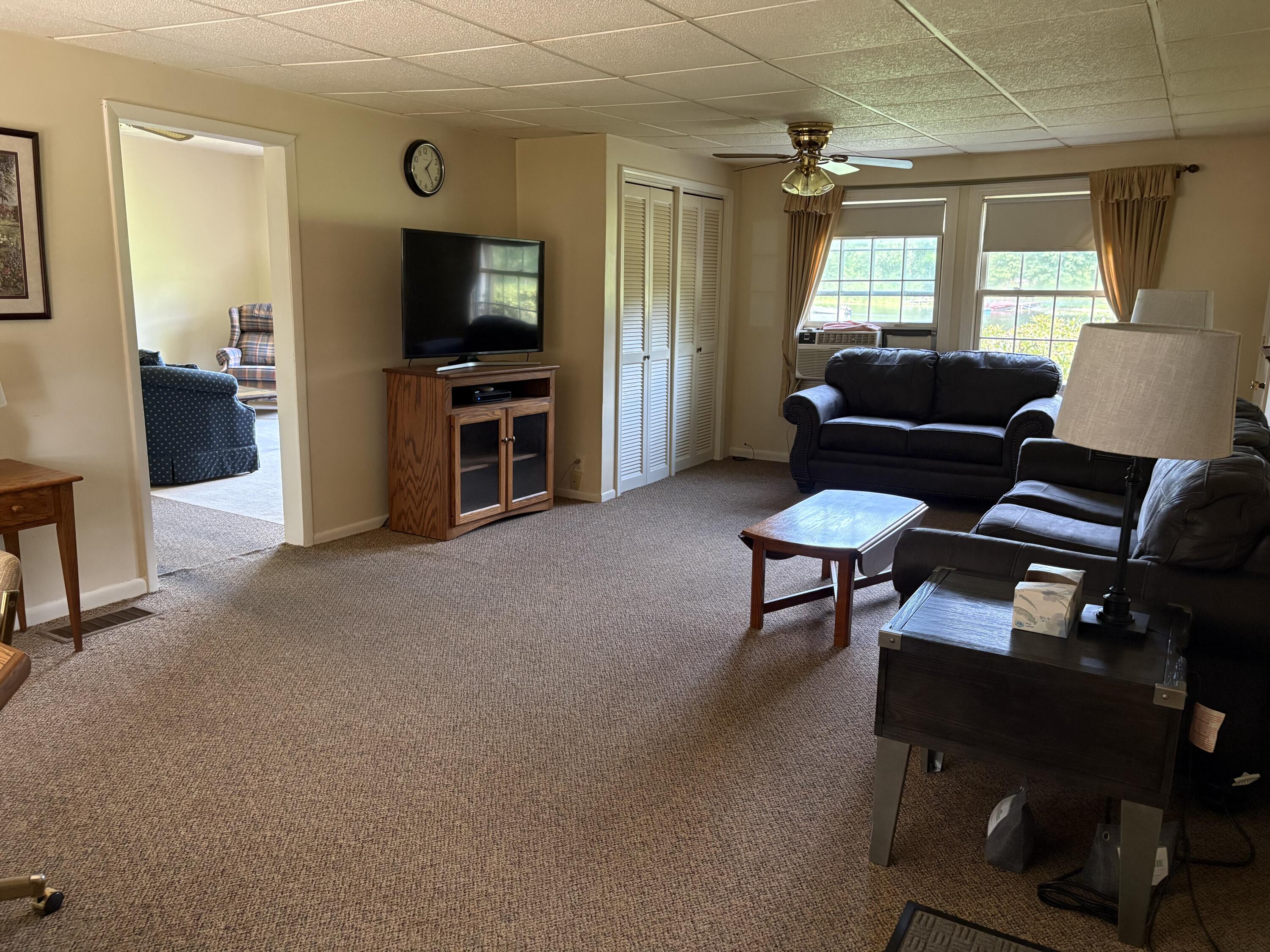 378 E Minkler Road Property Photo 5