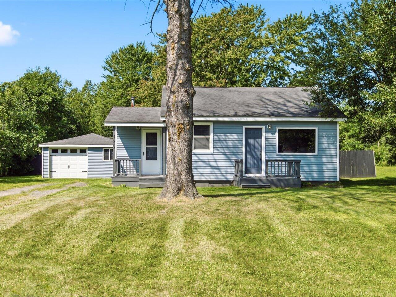 1827 Marlette Road Property Photo 1