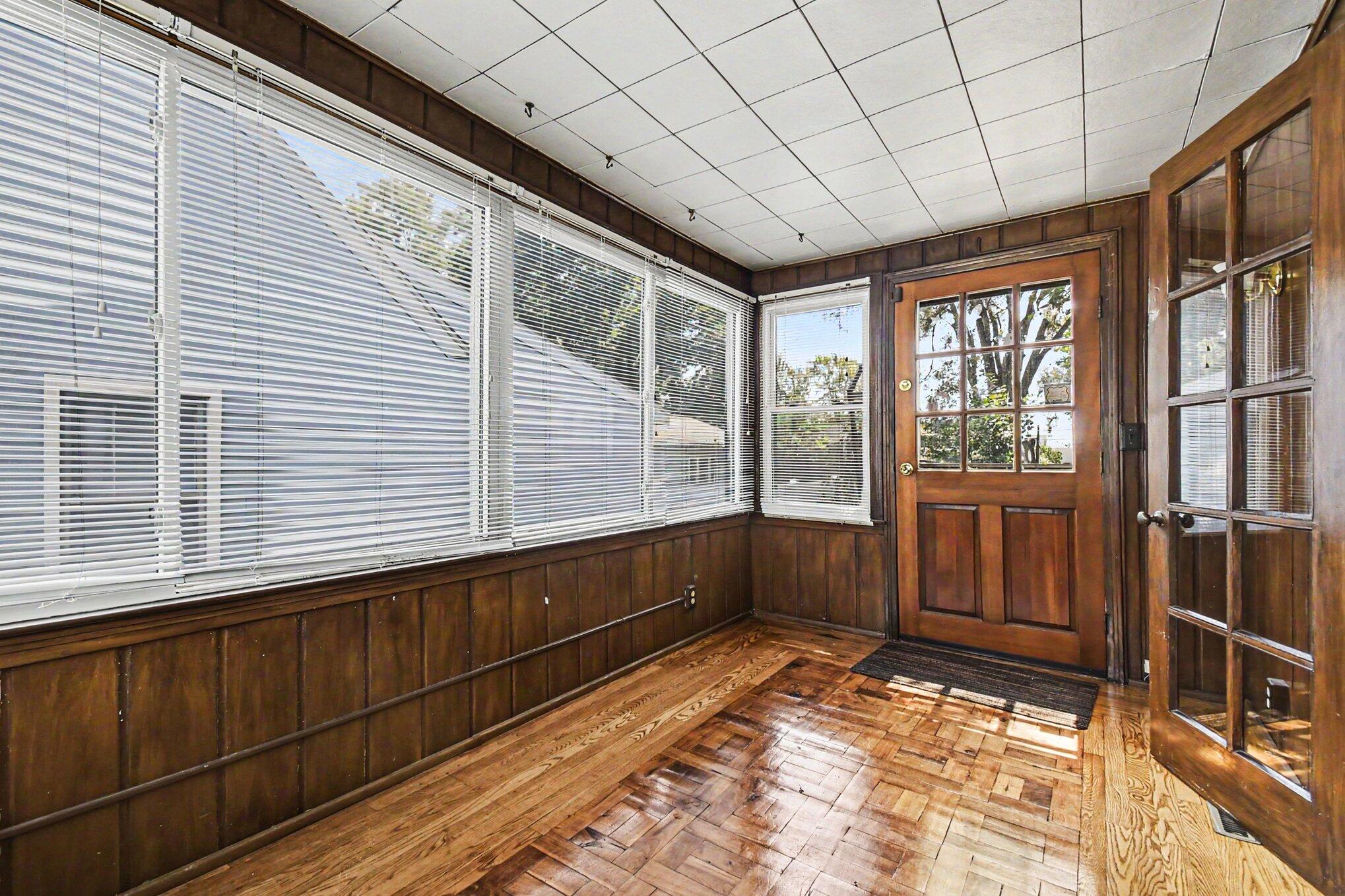 246 Lemyra Street Se Property Photo 14