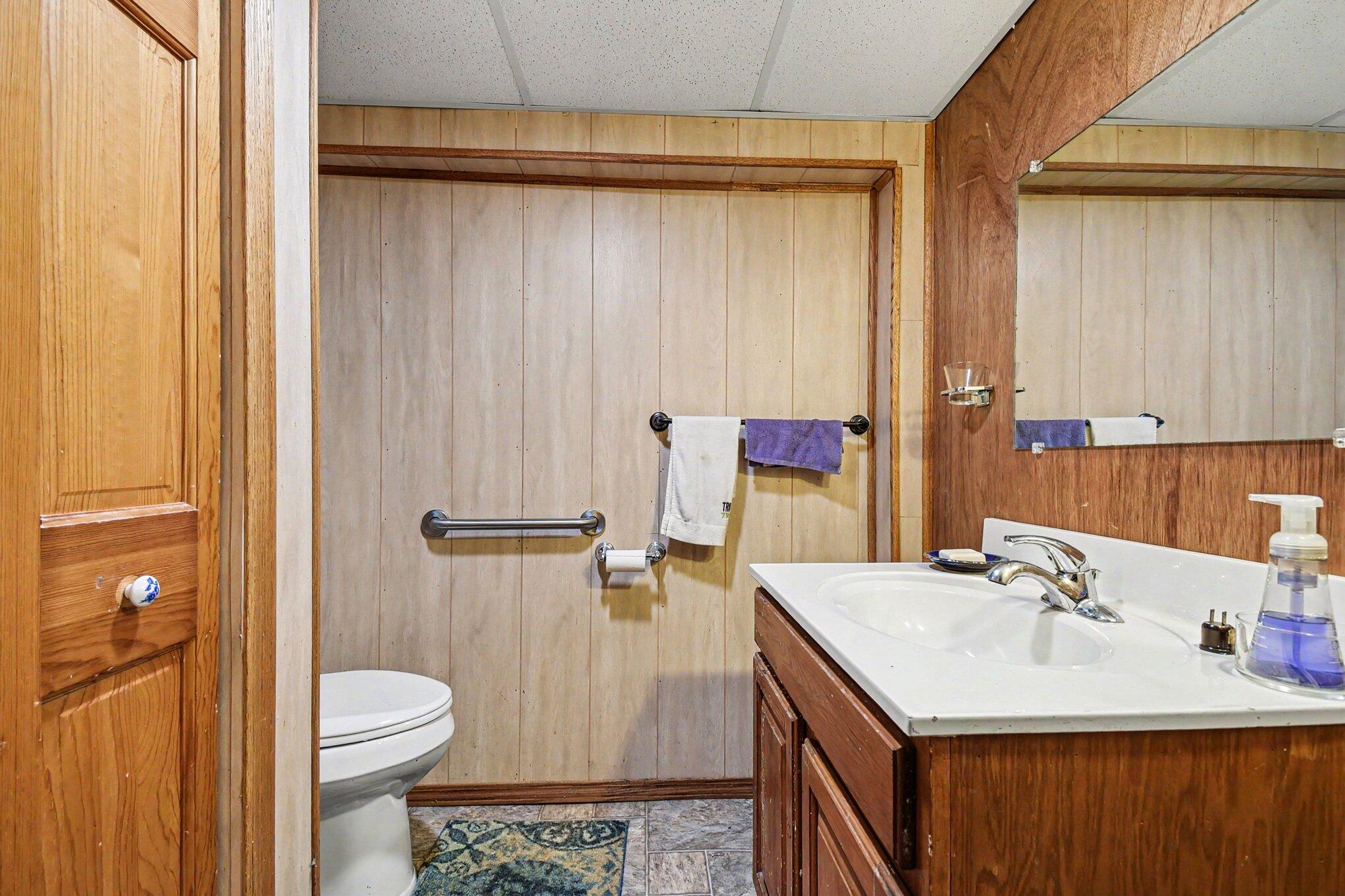 246 Lemyra Street Se Property Photo 23