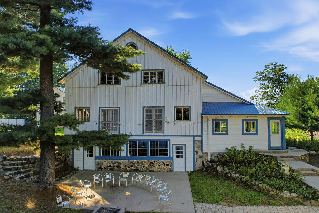 7095 Orchard Lake Drive Property Photo 40
