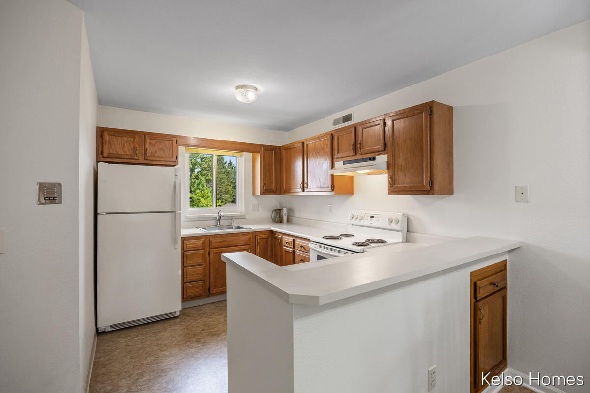 3410 Devonwood Hills Ne E Property Photo 8