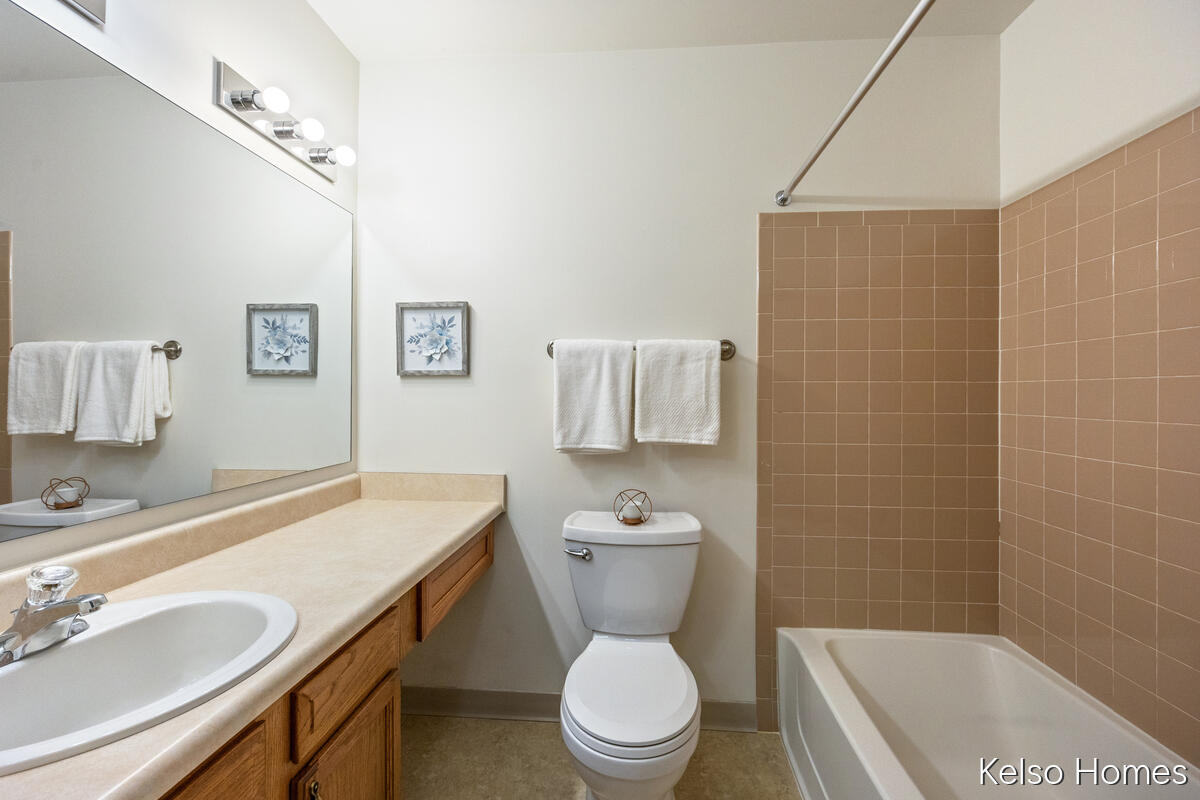 3410 Devonwood Hills Ne E Property Photo 11